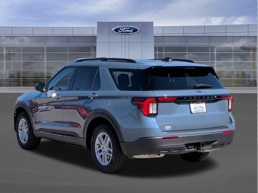2026 Ford Explorer Active - 3