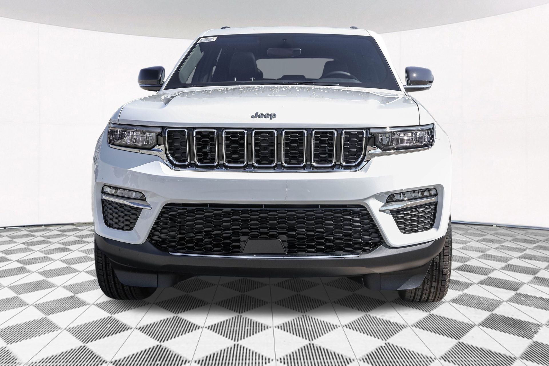 2025 JEEP GRAND CHEROKEE - Image 7