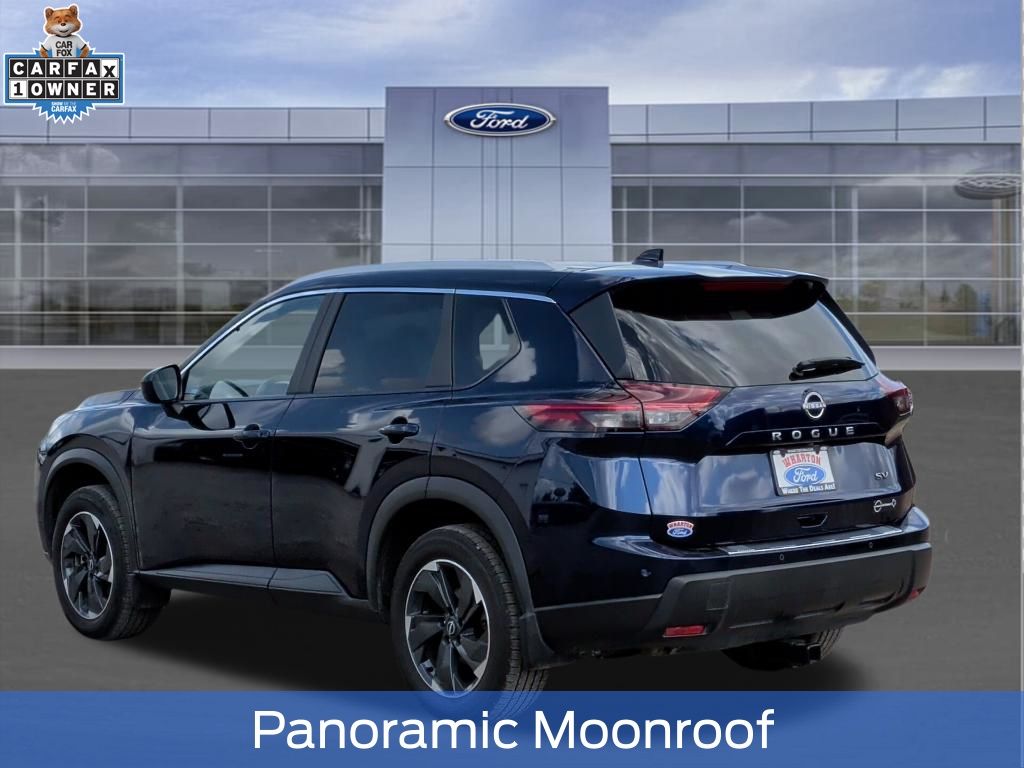 2024 Nissan Rogue SV - 3