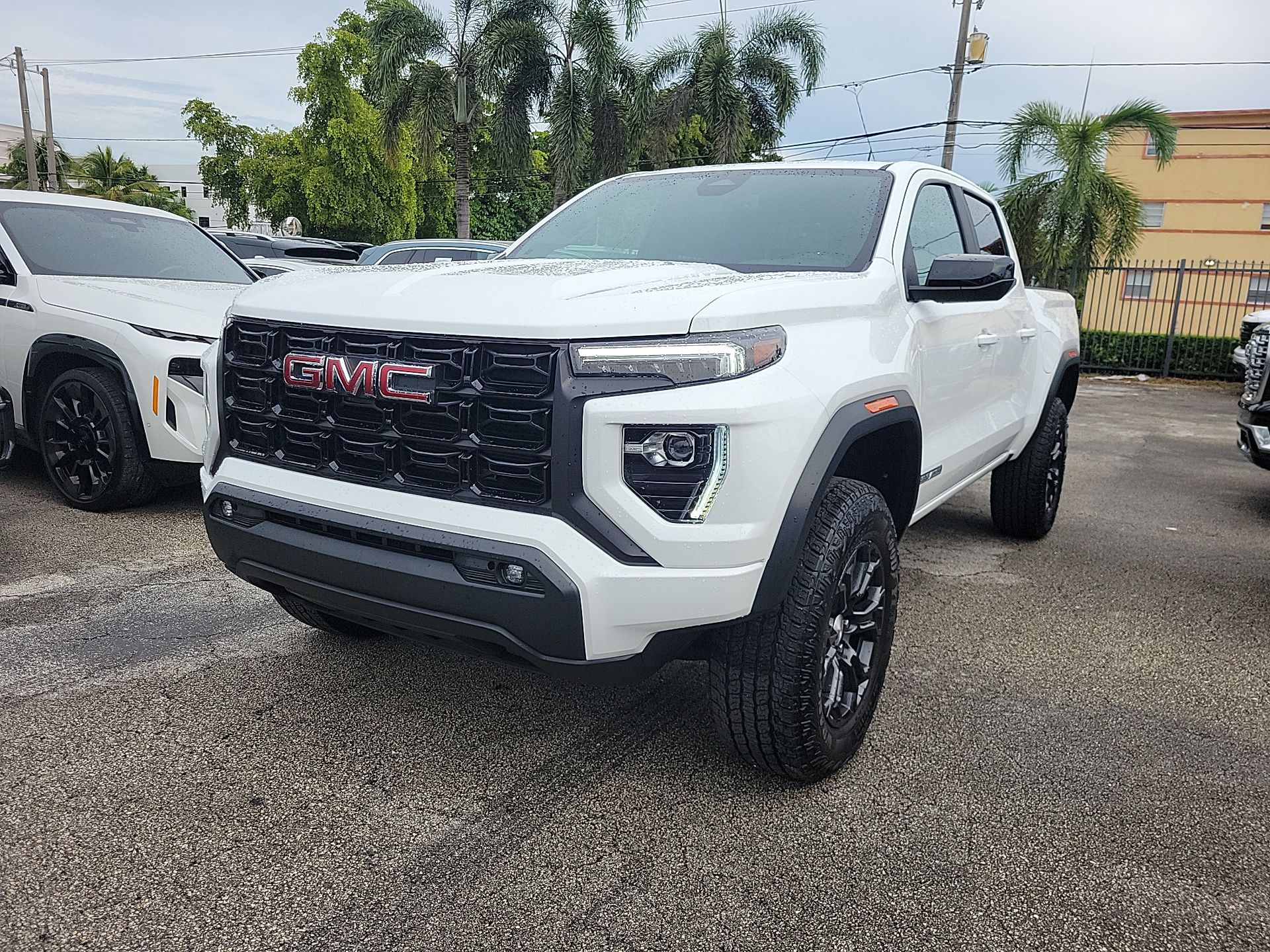 Summit White 2024 GMC Canyon Pickup Truck 4X2 8-Speed Automatic