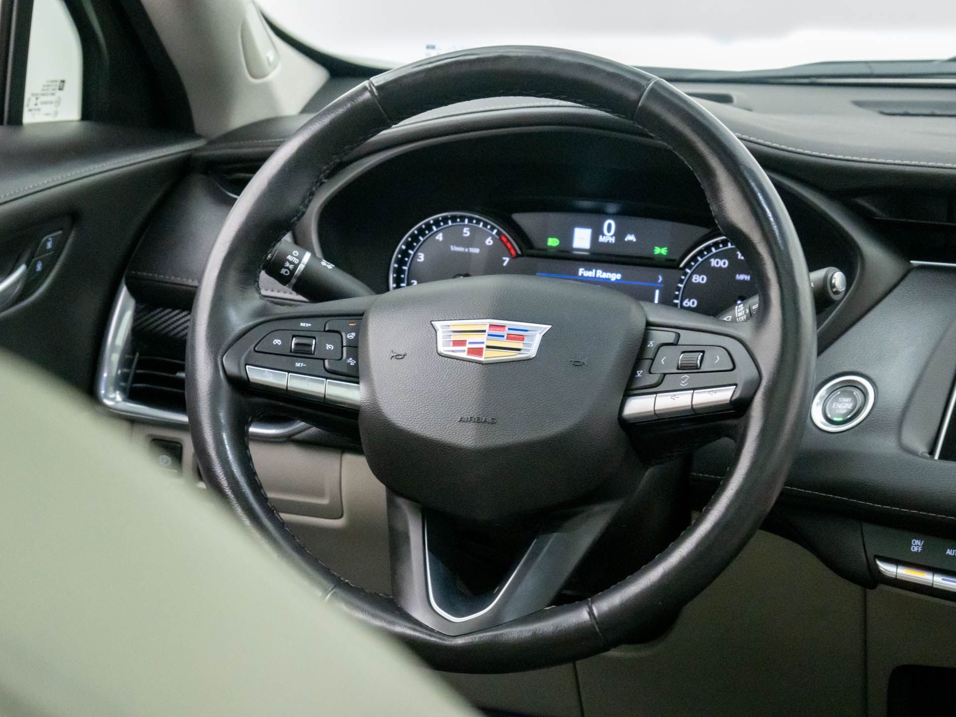 2022 Cadillac XT4 Luxury photo