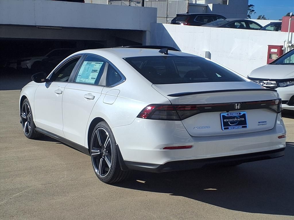new 2025 Honda Accord Hybrid car, priced at $35,260