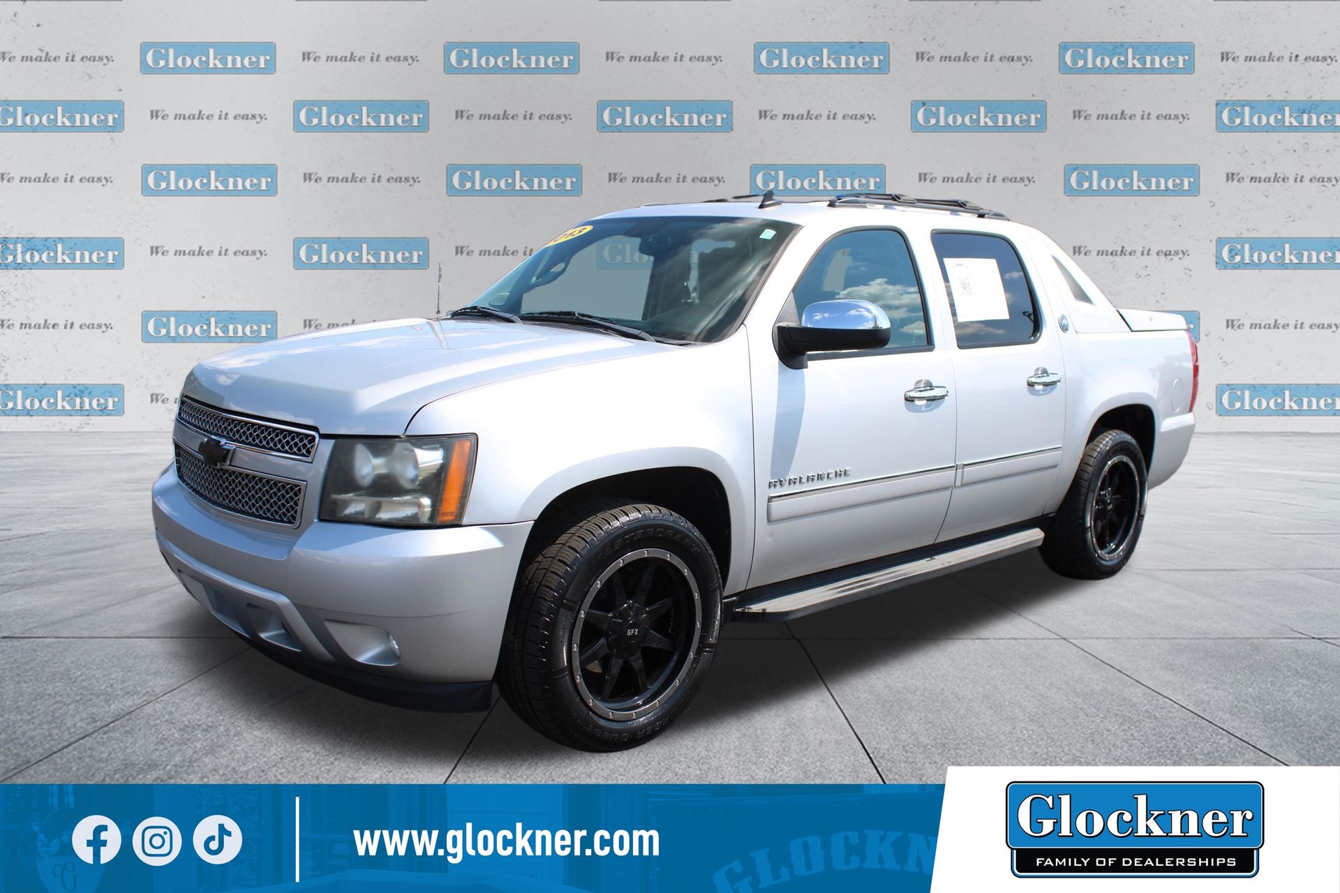  2013 Chevrolet Avalanche LTZ Black Diamond Edition 4WD   