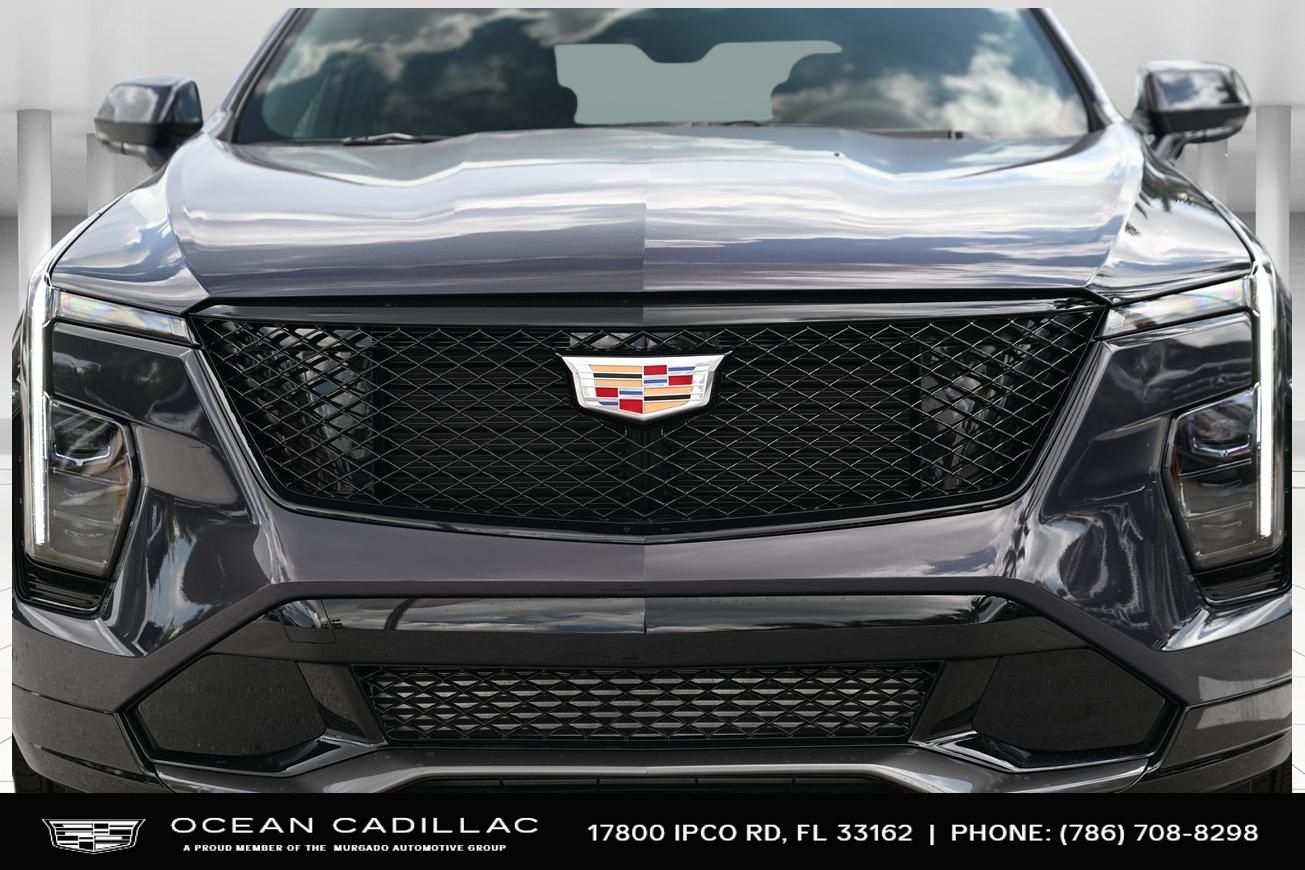 2024 Cadillac XT4 Sport 9