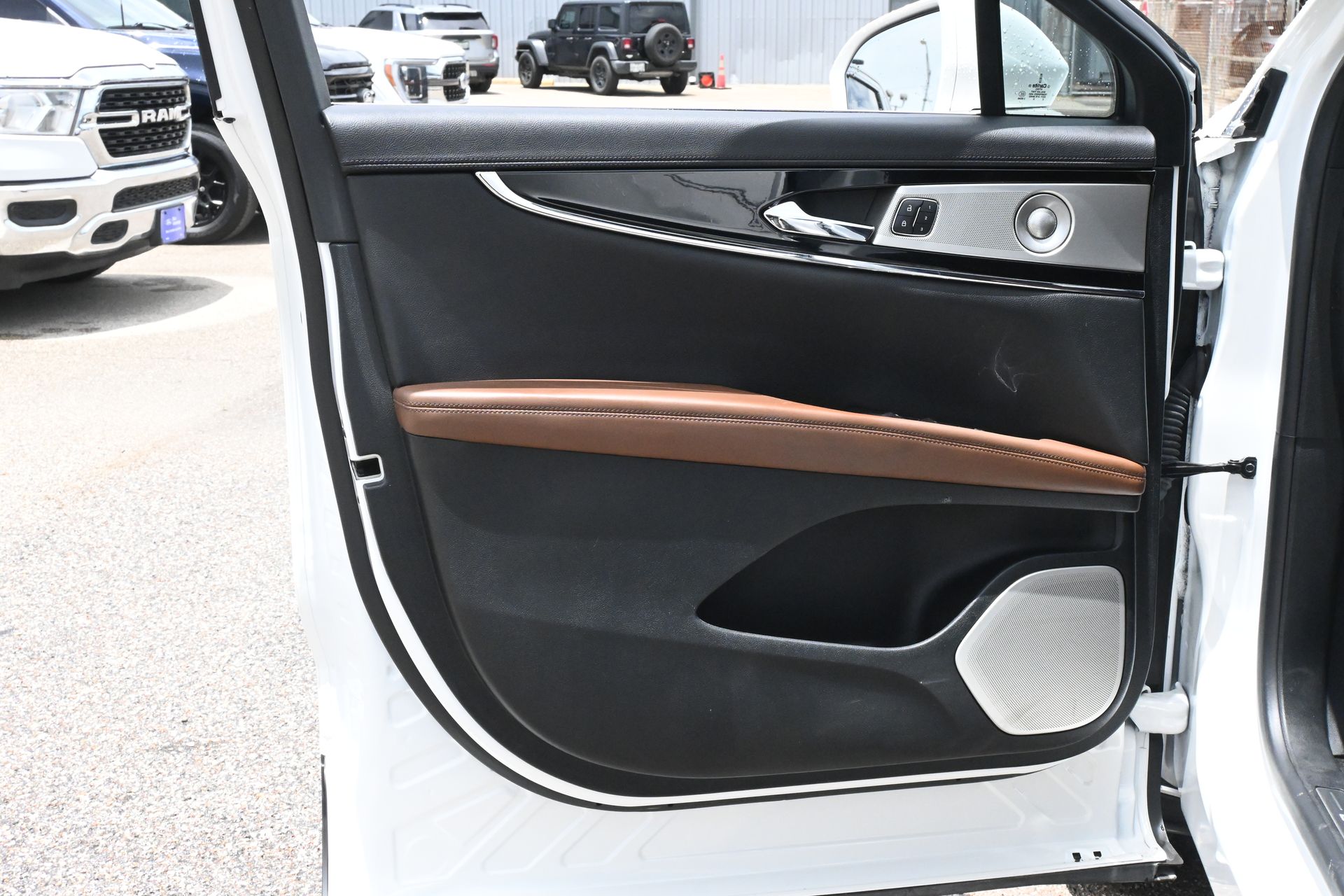 2022 Lincoln Nautilus Reserve White at Bayway Cadillac Southwest