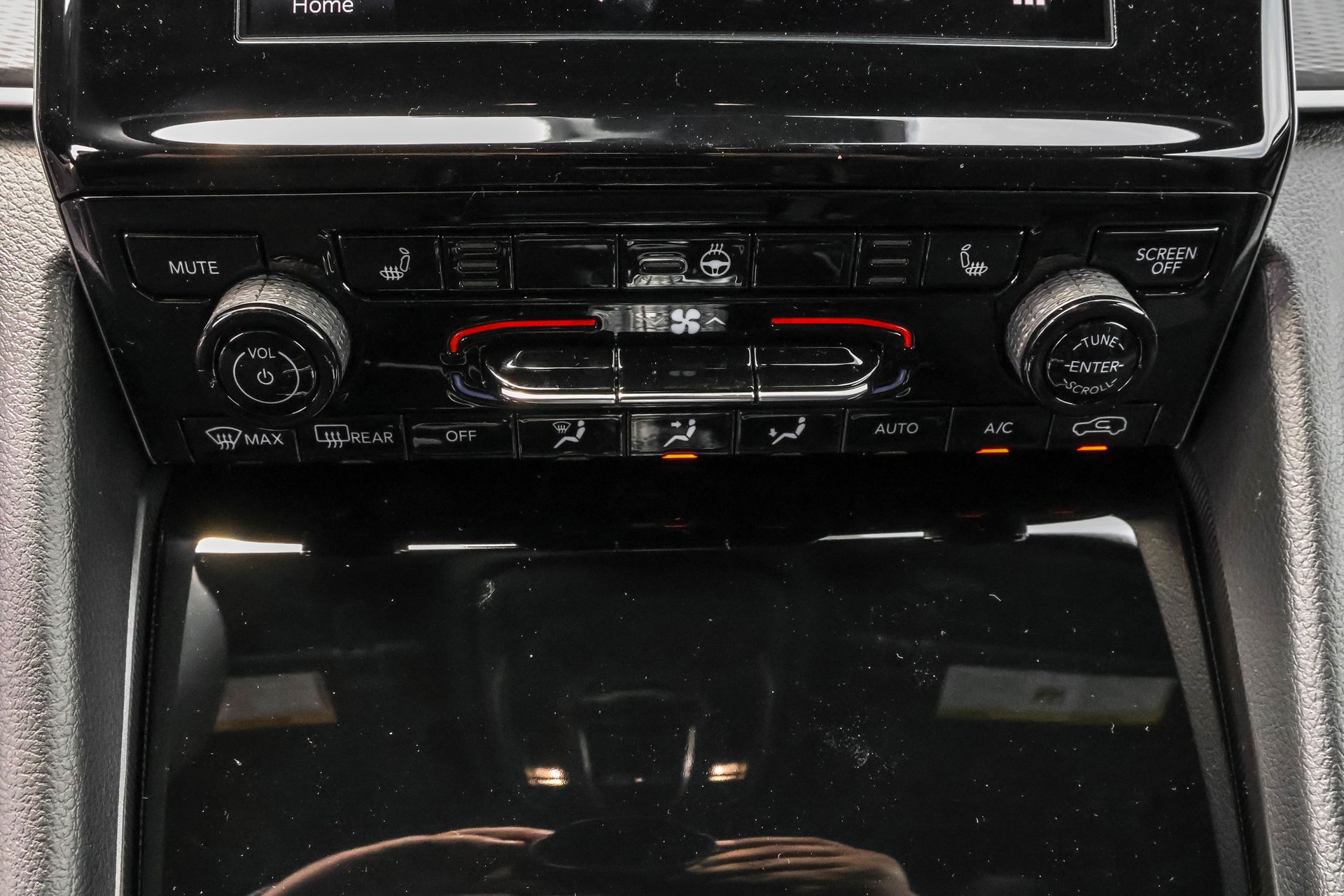 2025 JEEP GRAND CHEROKEE - Image 20