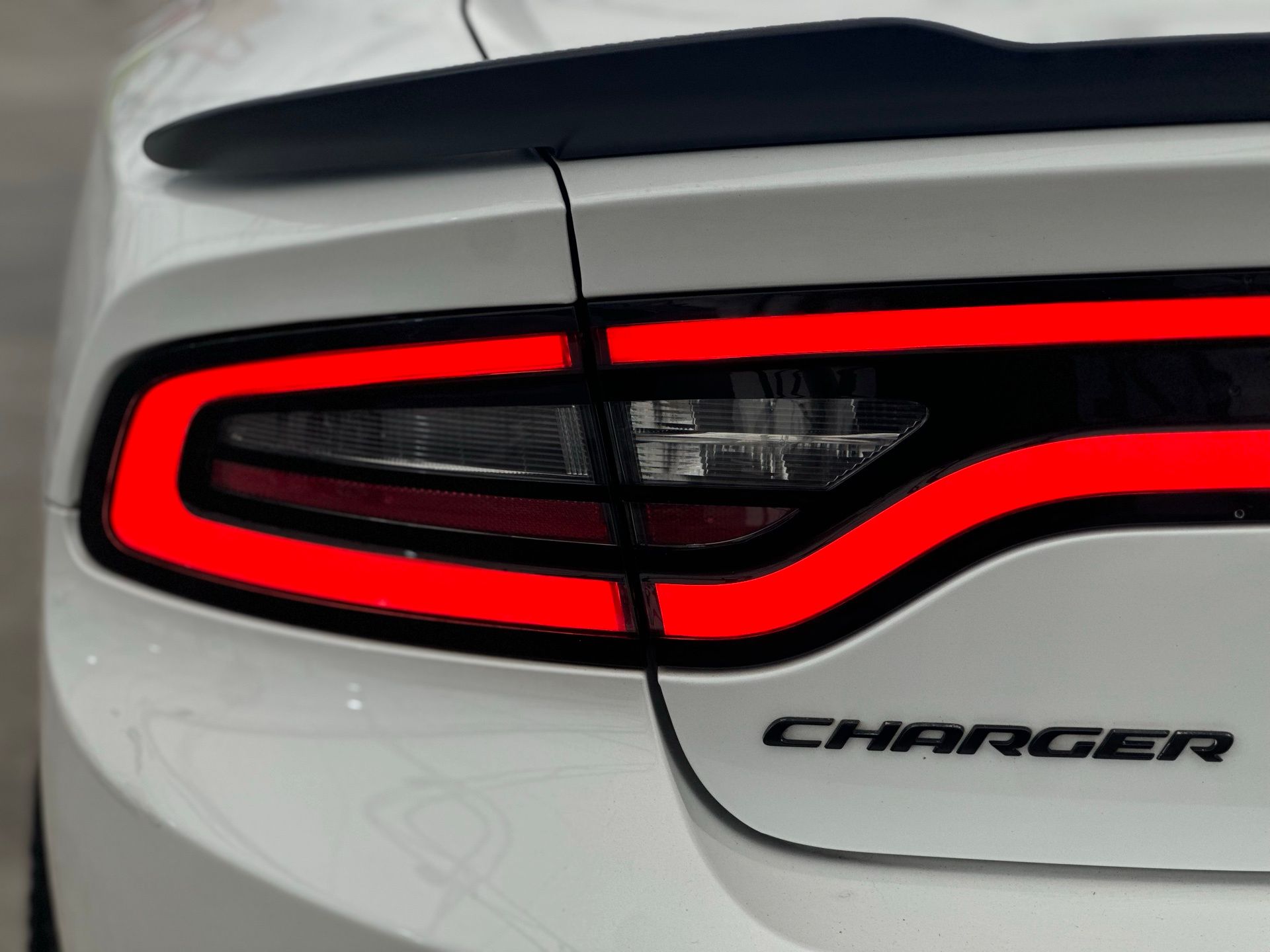 2016 Dodge Charger R/T 14