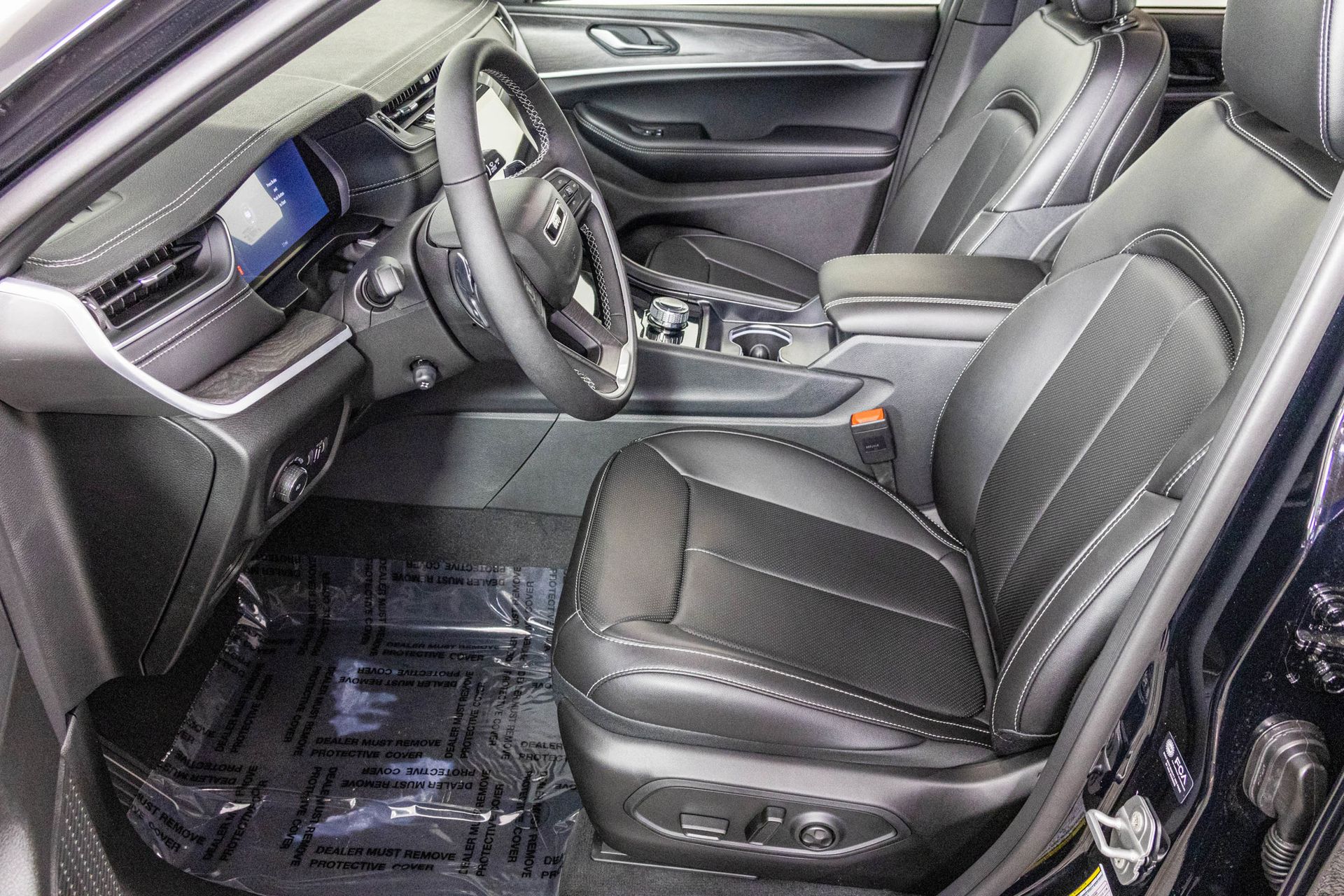 2025 JEEP GRAND CHEROKEE - Image 15