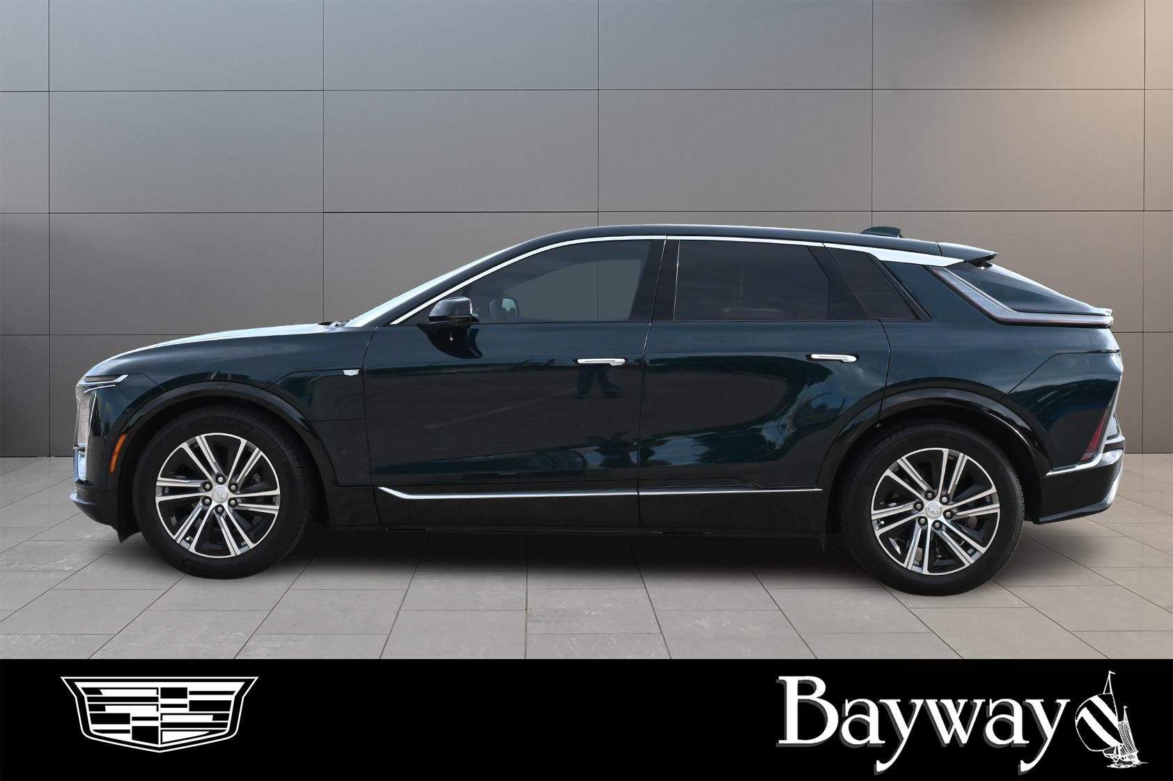2024 Cadillac LYRIQ Luxury Green at Bayway Cadillac of The Woodlands