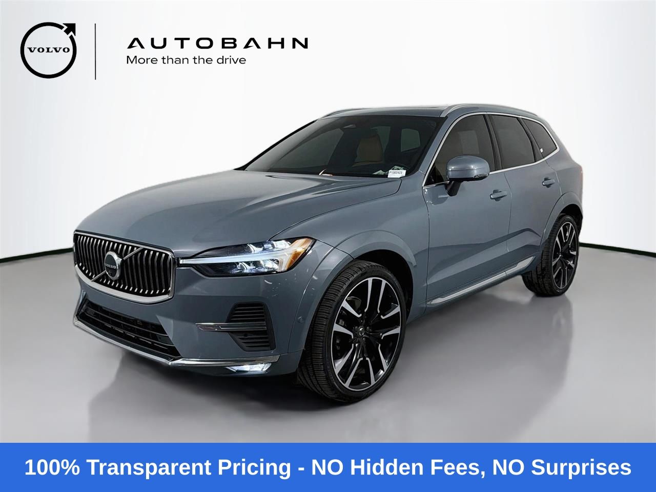 Thunder Gray Metallic 2023 Volvo XC60 SUV / Crossover Front-Wheel Drive Automatic
