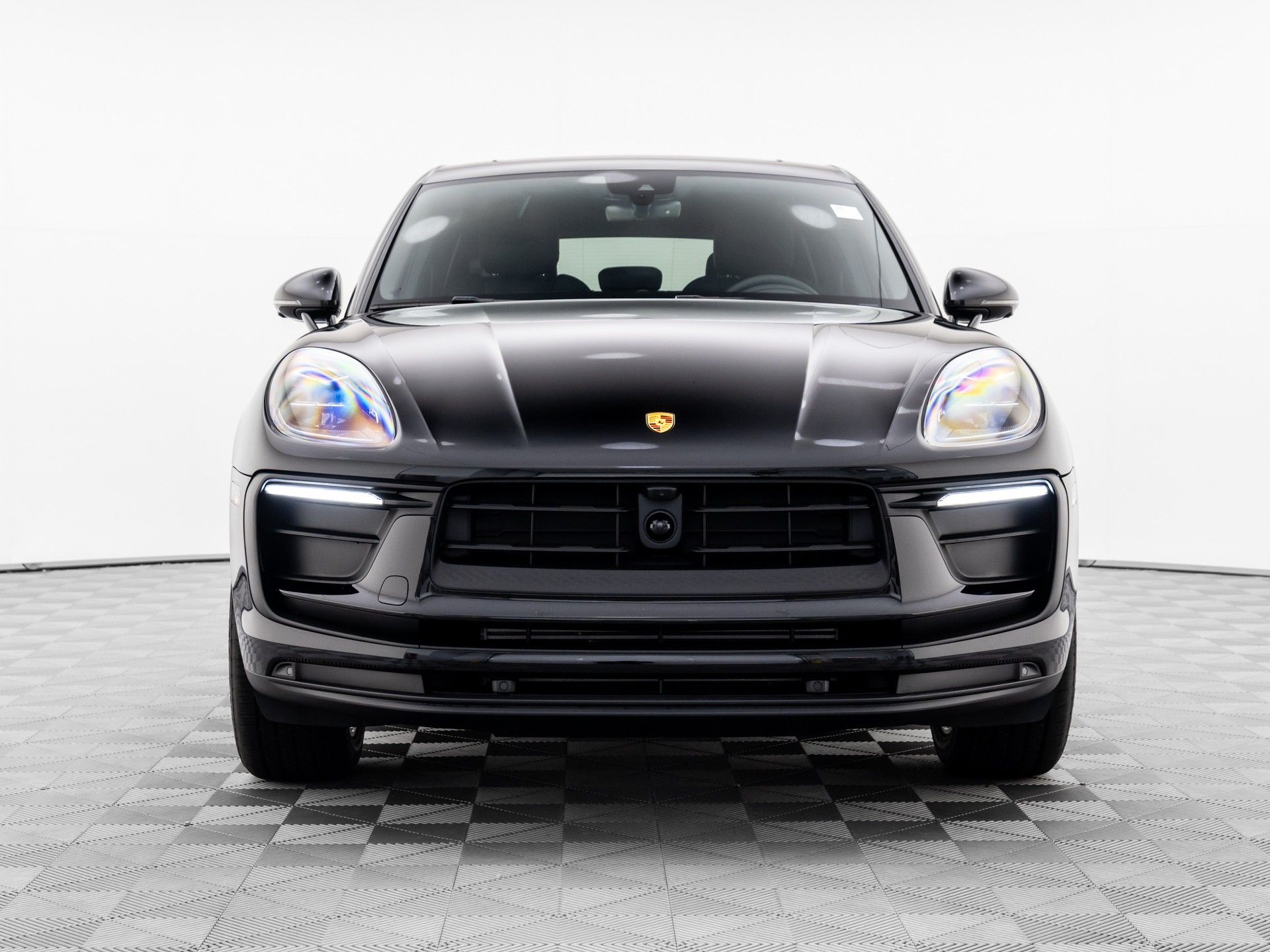 2024 Porsche Macan  photo