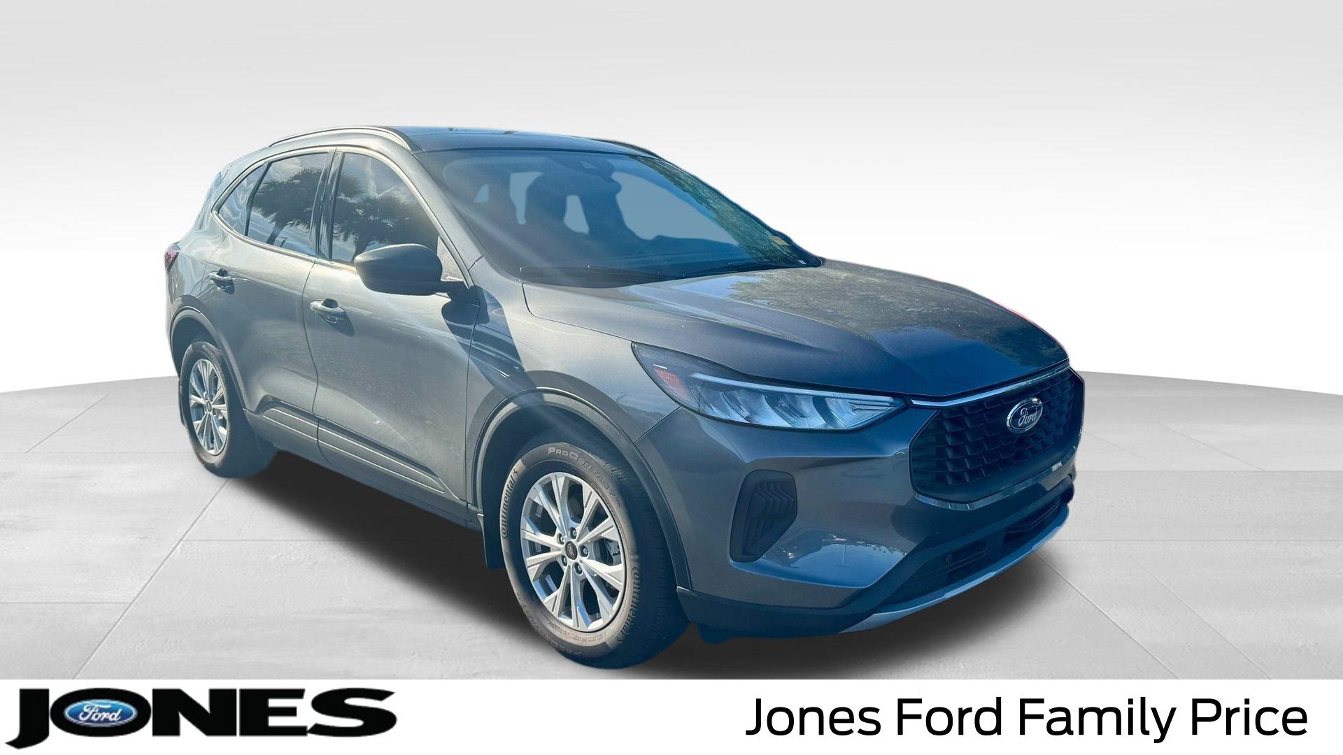 2025 Ford Escape Active Gray at Matthews Motors of Wilmington