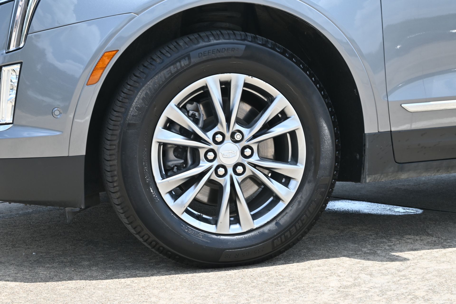2021 Cadillac XT5 Premium Luxury Gray at EAG Ford Navasota