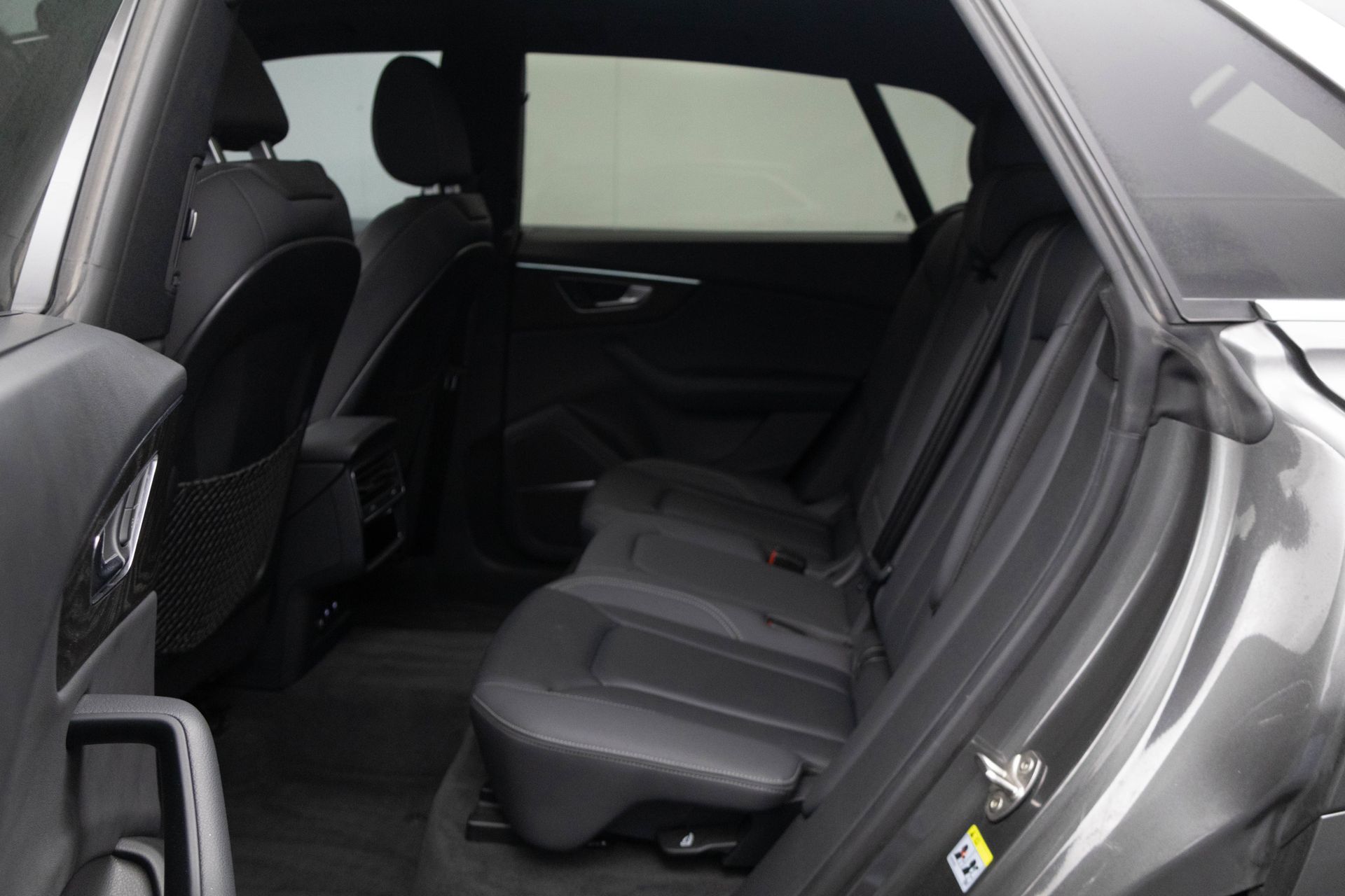 2019 AUDI Q8 - Image 33