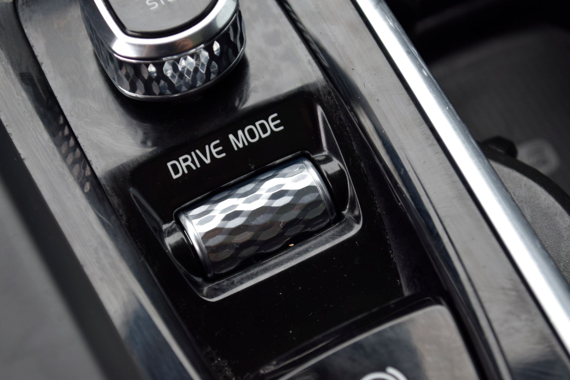 2021 Volvo XC60 T5 Momentum - 11