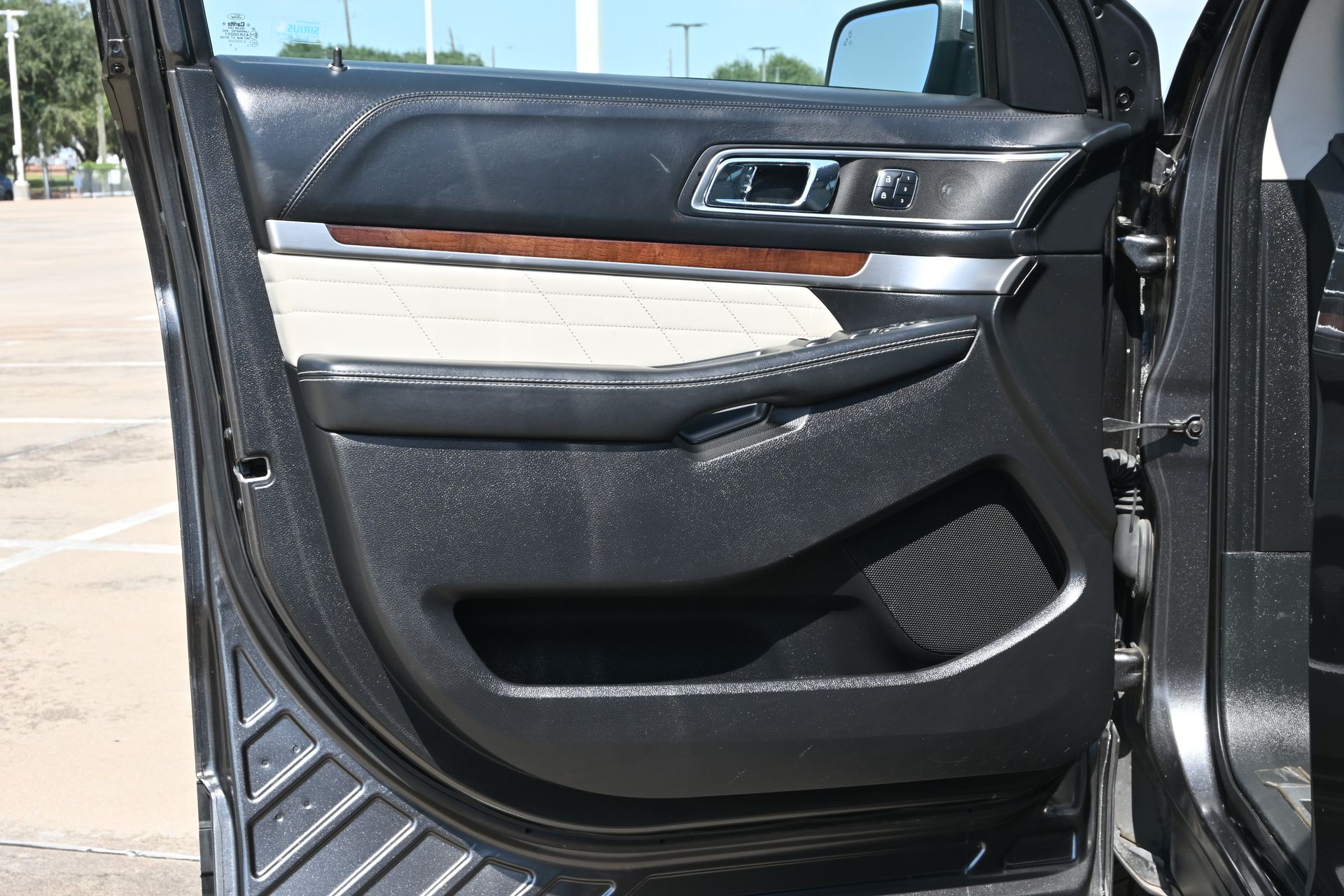 2017 Ford Explorer Platinum Gray at Legacy Ford