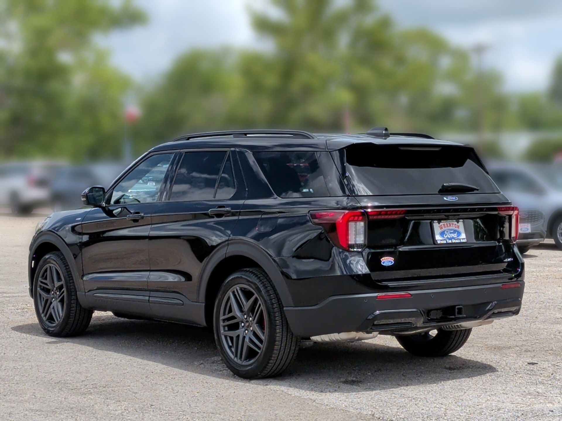 2026 Ford Explorer ST-Line - 3
