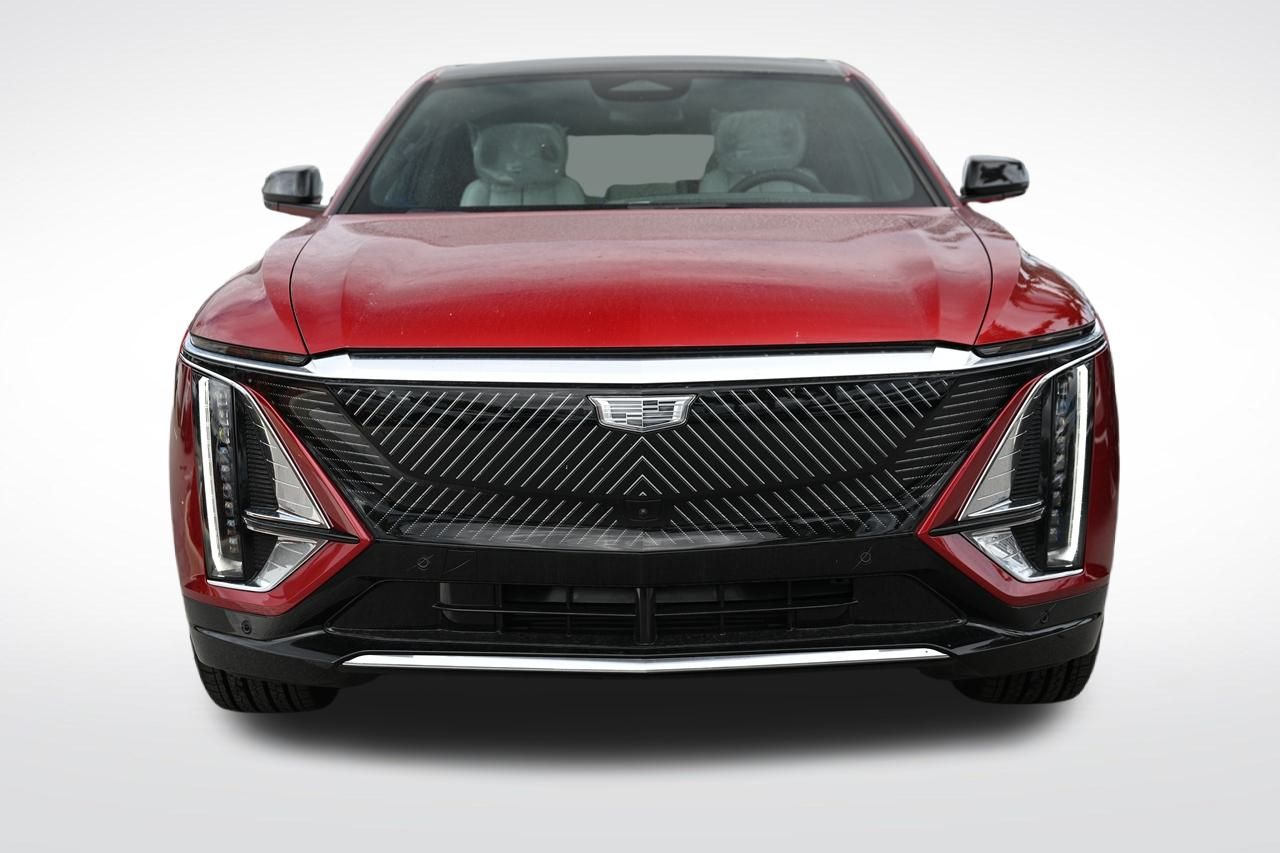 2024 Cadillac LYRIQ Luxury 8