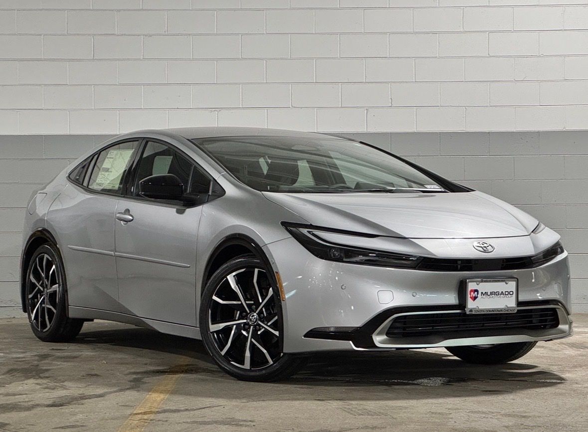 01l0 2026 Toyota Prius Plug-In Hybrid XSE Premium FWD Hatchback Front-Wheel Drive Continuously Variable Transmission