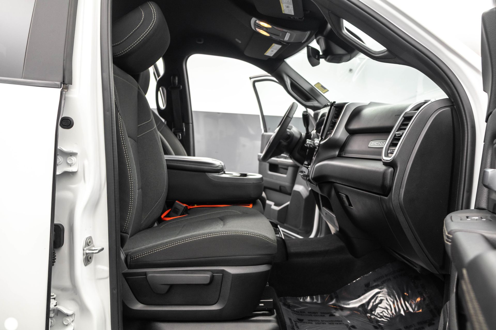 2025 RAM 2500 - Image 43