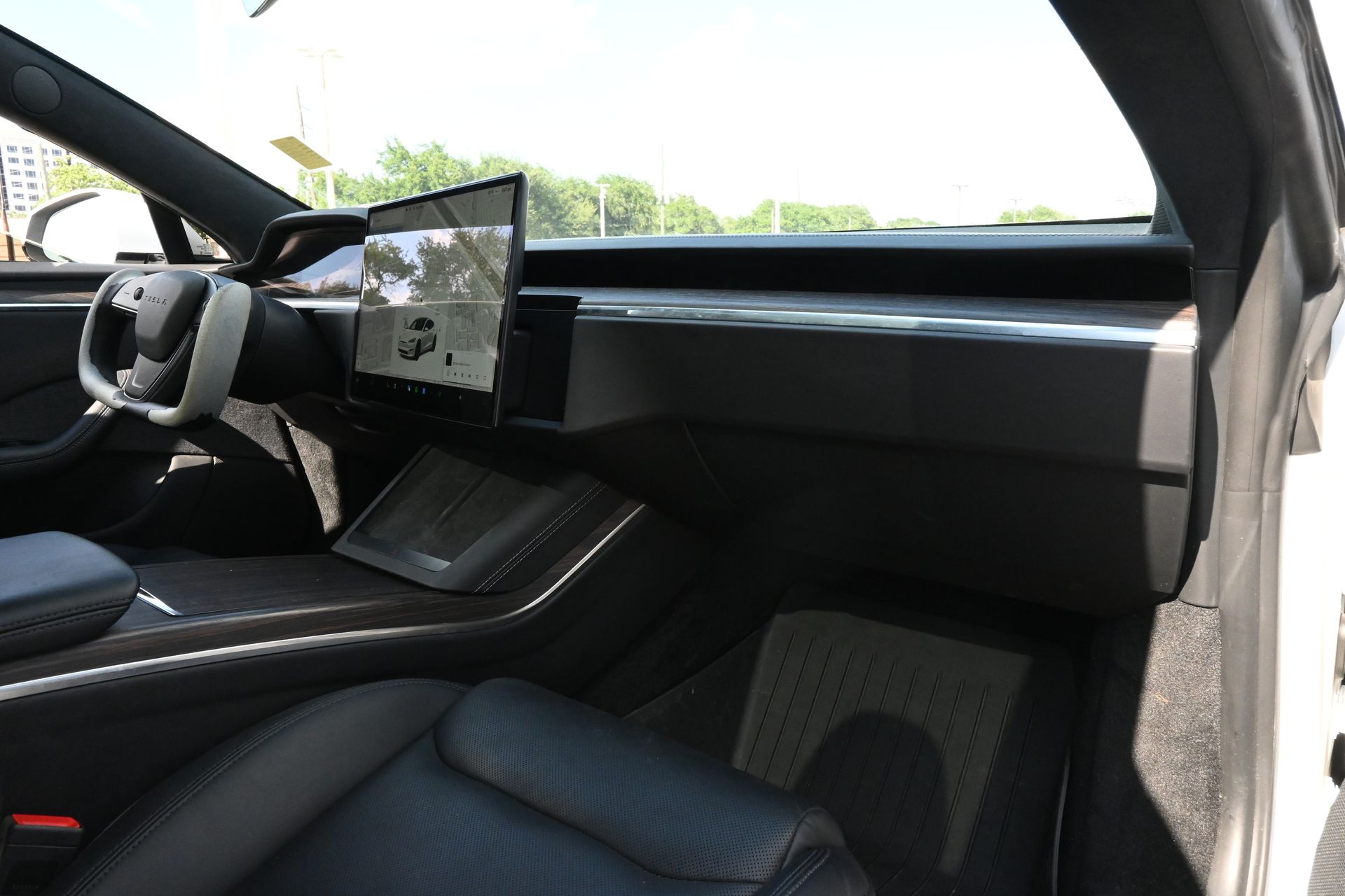 2023 Tesla Model S Standard Range White at Ultimate Motorsports