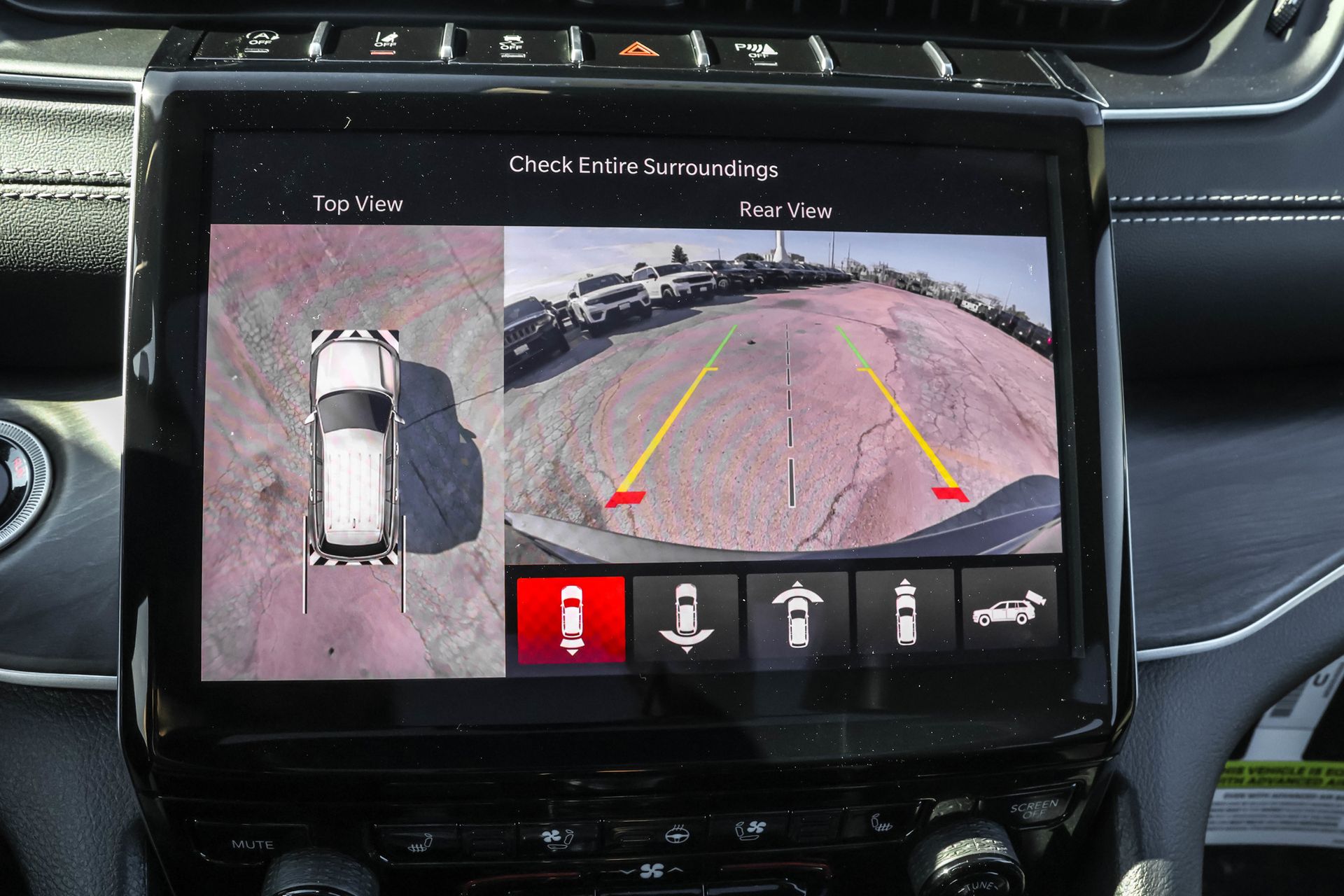 2025 JEEP GRAND CHEROKEE - Image 22