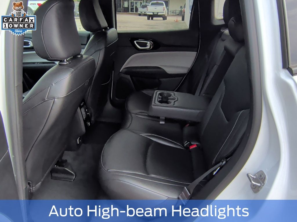 2025 Jeep Compass Limited - 11