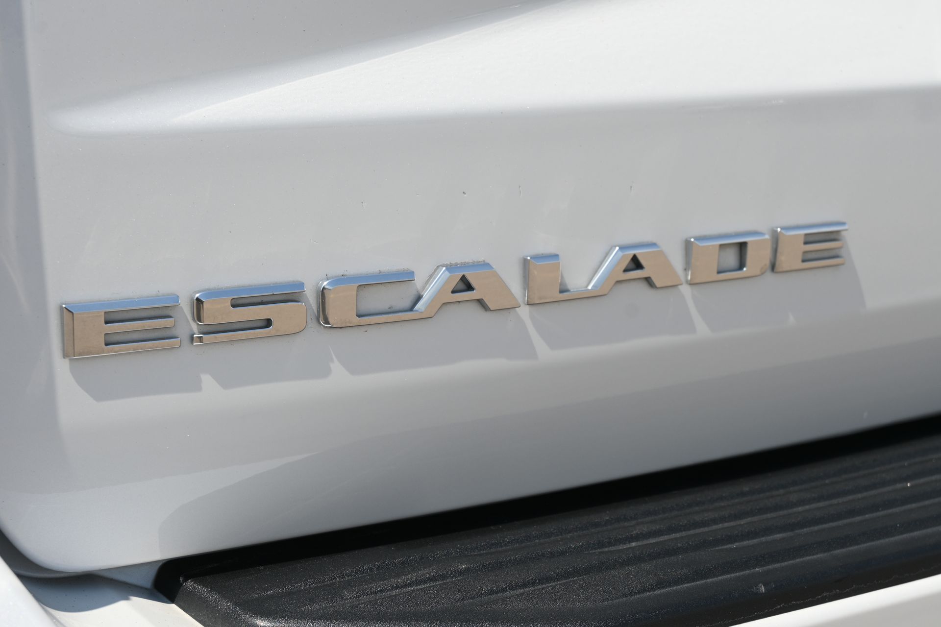 2021 Cadillac Escalade ESV Sport White at Shottenkirk Kia Fort Bend