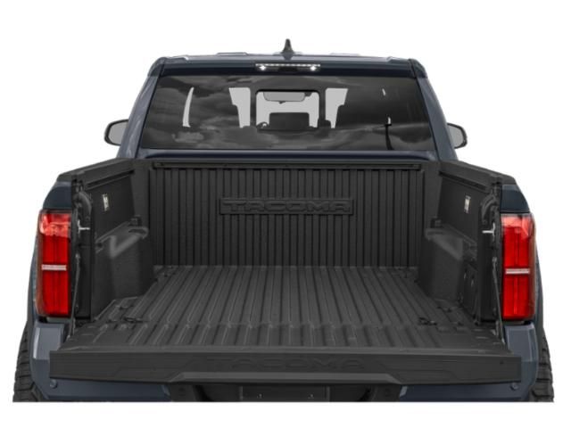 2025 Toyota Tacoma Hybrid TRD Off Road - 9