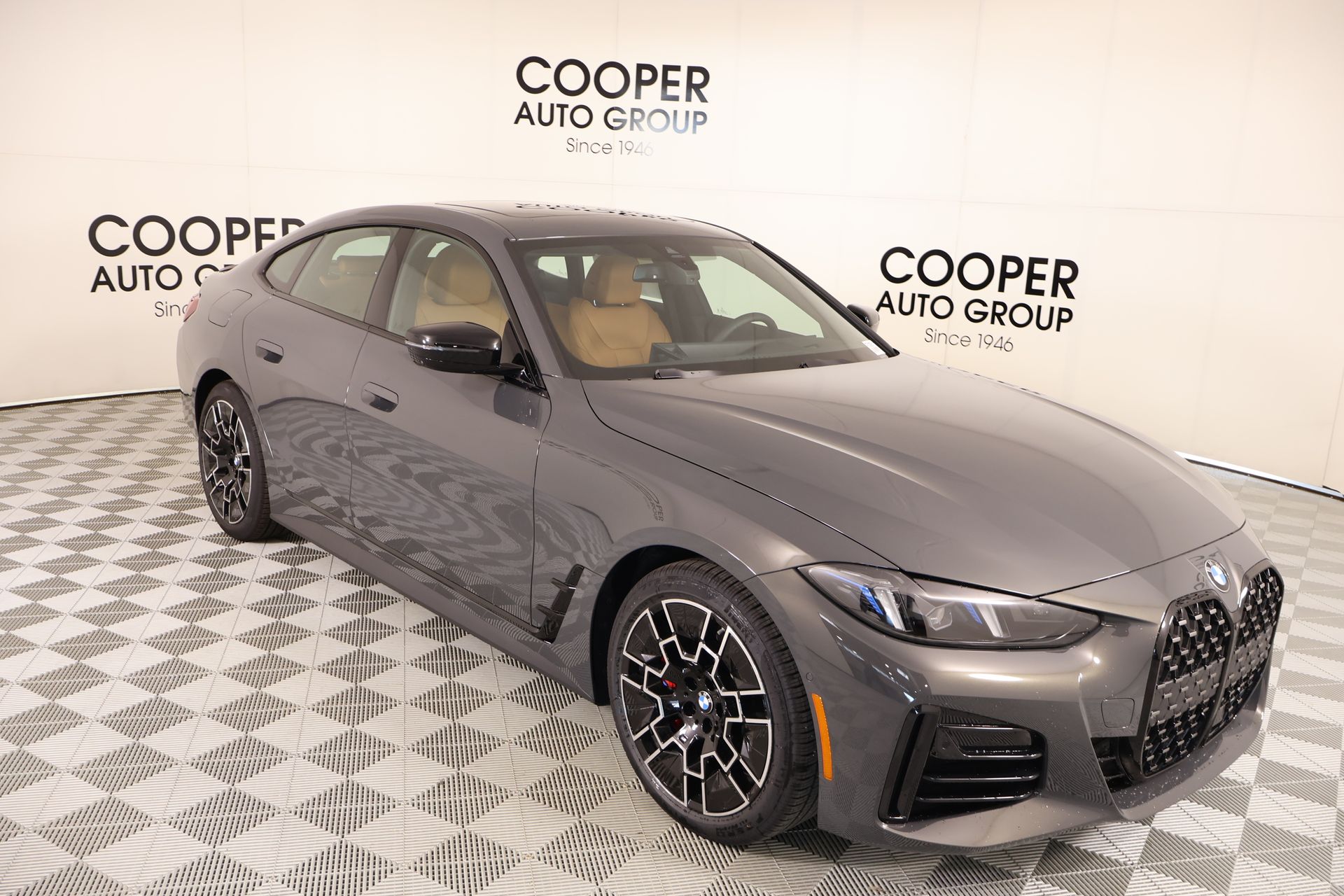 Gray (Dravit Grey Metallic) 2026 BMW 4 Series Sedan All-Wheel Drive 8-Speed Automatic