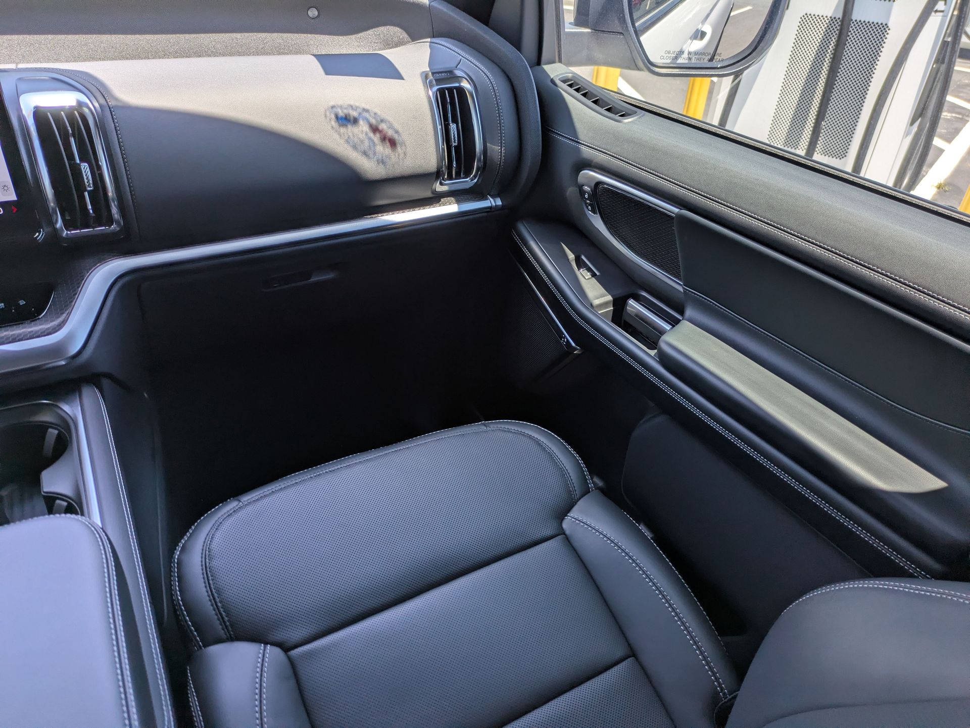 2025 Ford Expedition Platinum White at Walterboro Ford