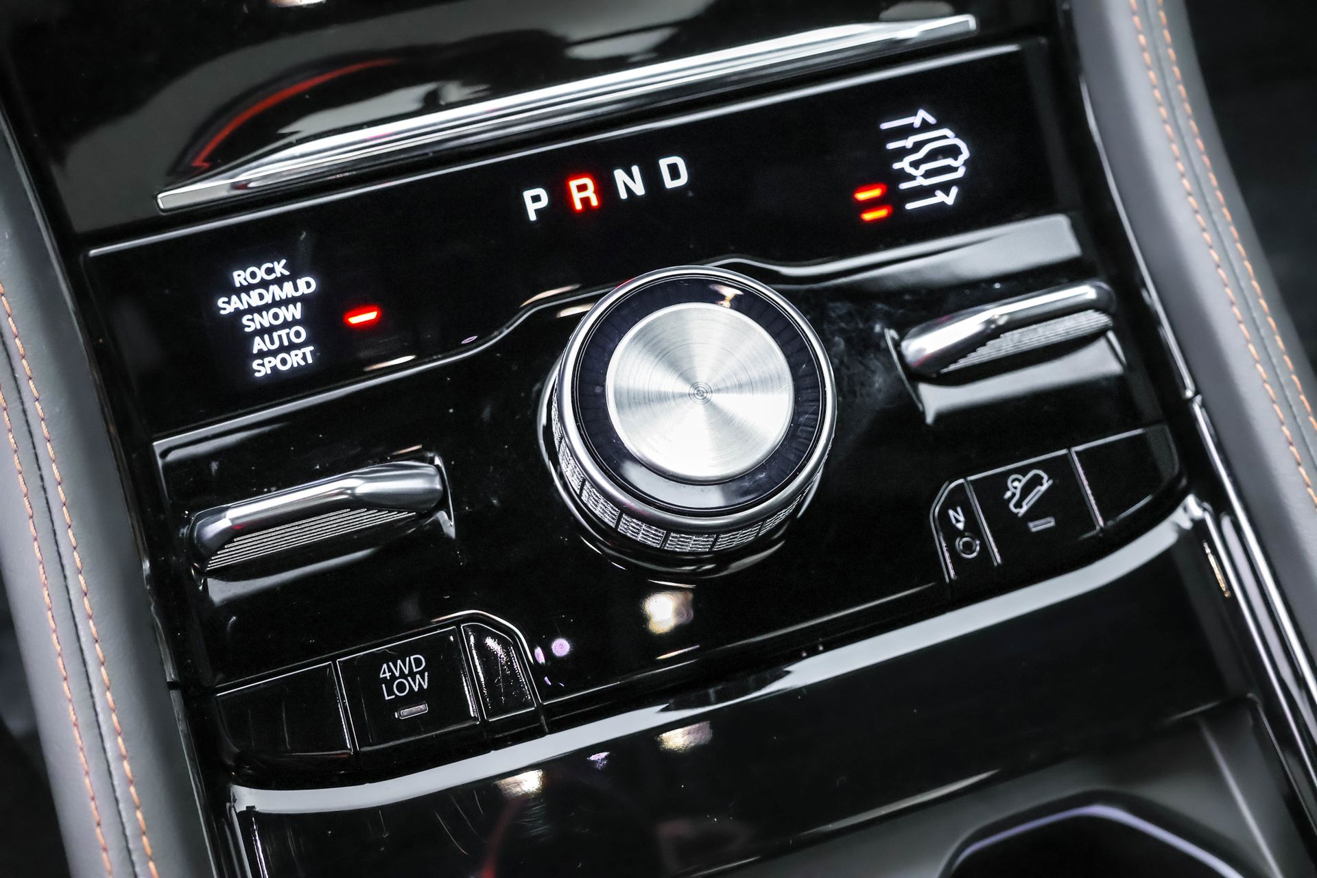 2022 JEEP GRAND CHEROKEE - Image 13