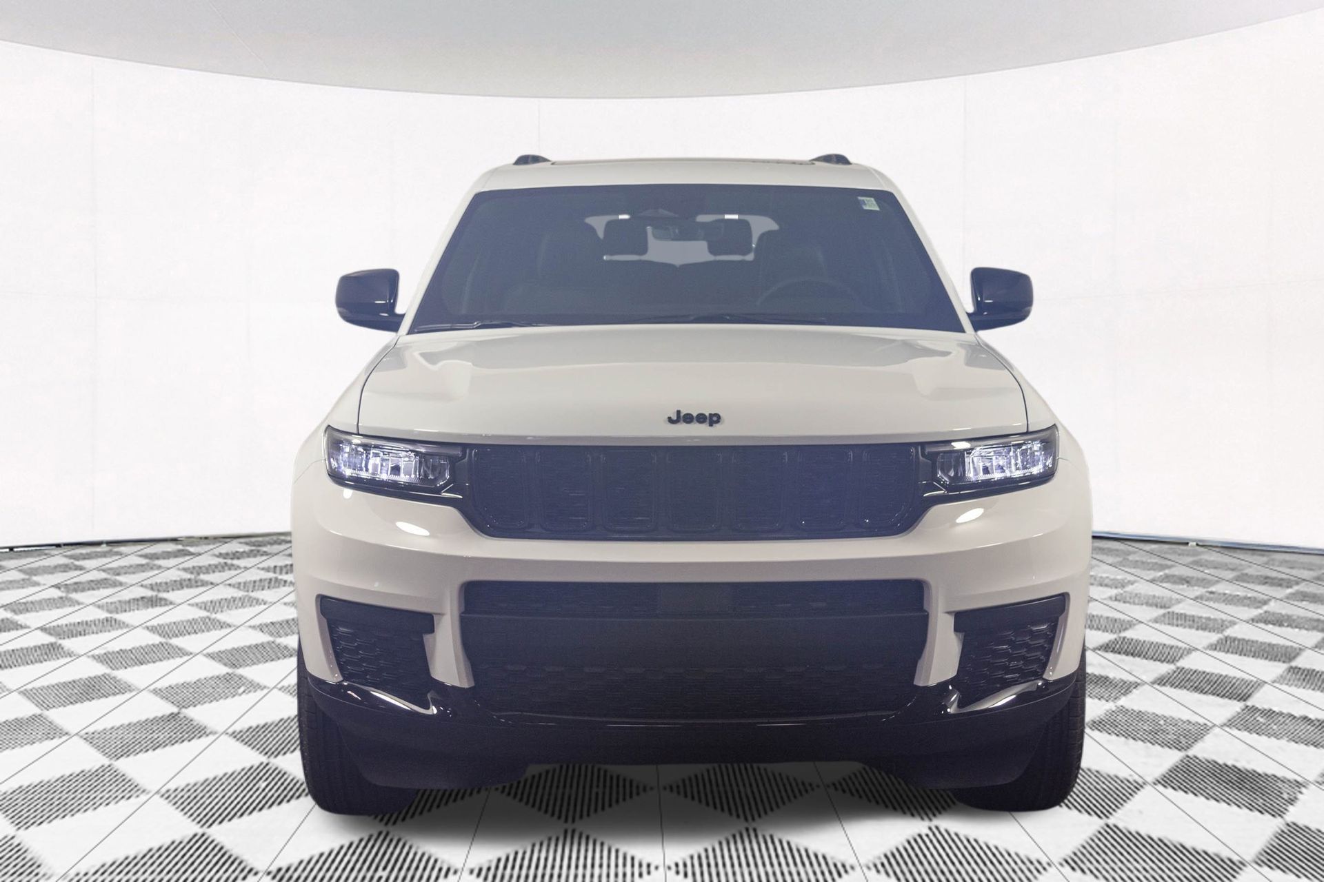 2025 JEEP GRAND CHEROKEE L - Image 3