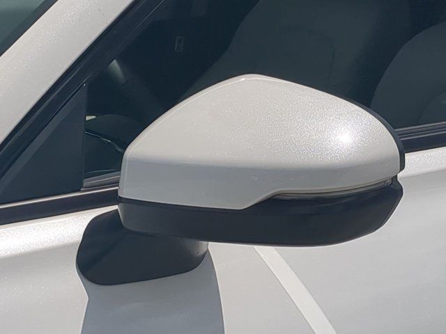 New 2027 Platinum White Pearl Honda EX-L image 10
