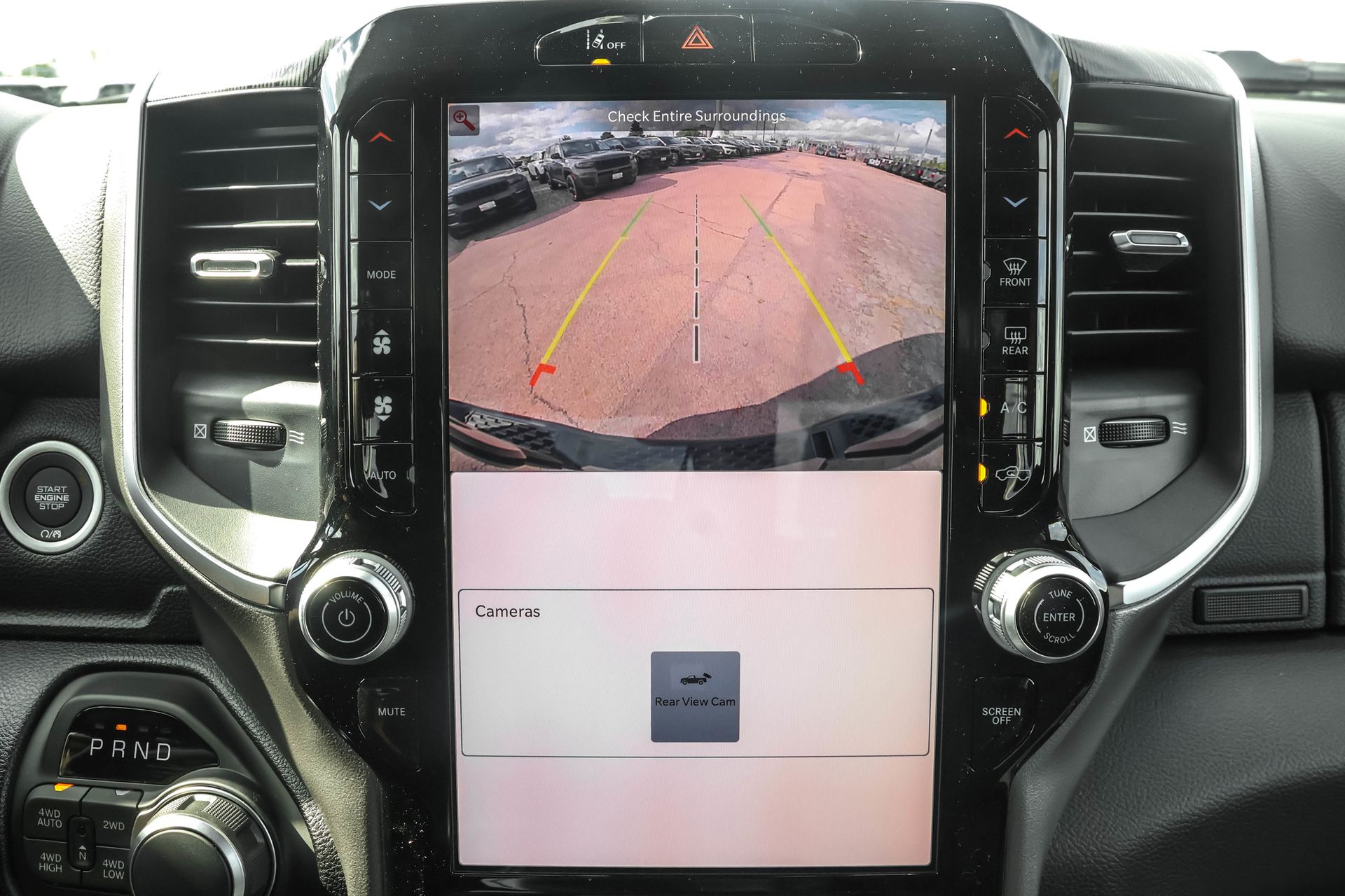 2026 RAM 1500 - Image 17