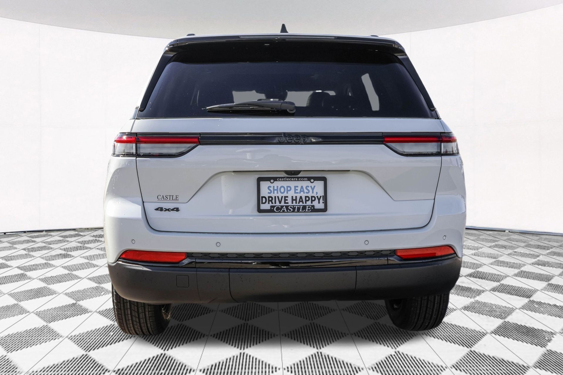 2025 JEEP GRAND CHEROKEE - Image 15