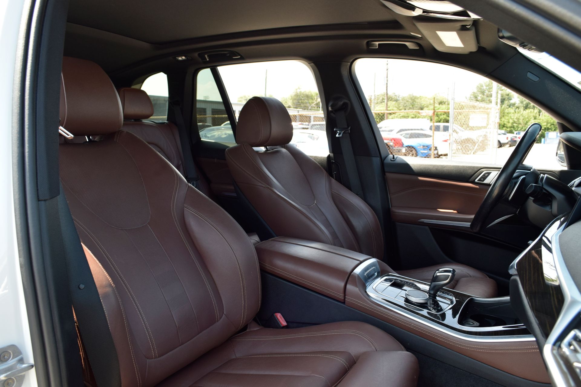 2019 BMW X5 xDrive40i White at Ultimate Motorsports