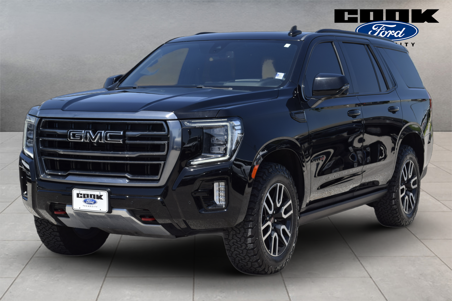 2022 GMC Yukon AT4 - 0
