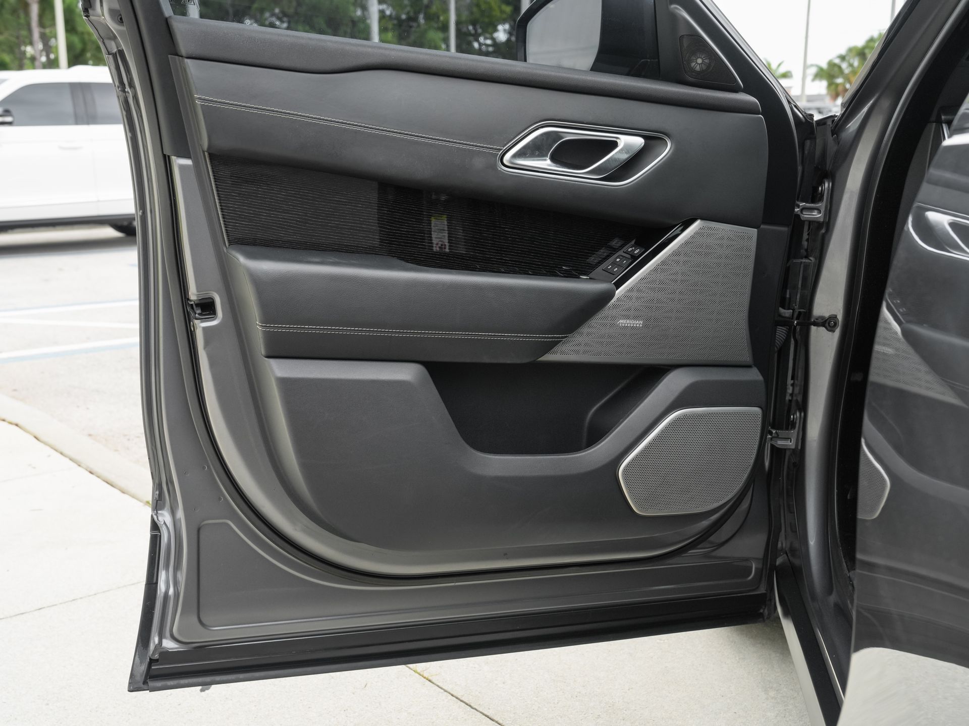 used 2019 Land Rover Range Rover Velar car, priced at $22,000