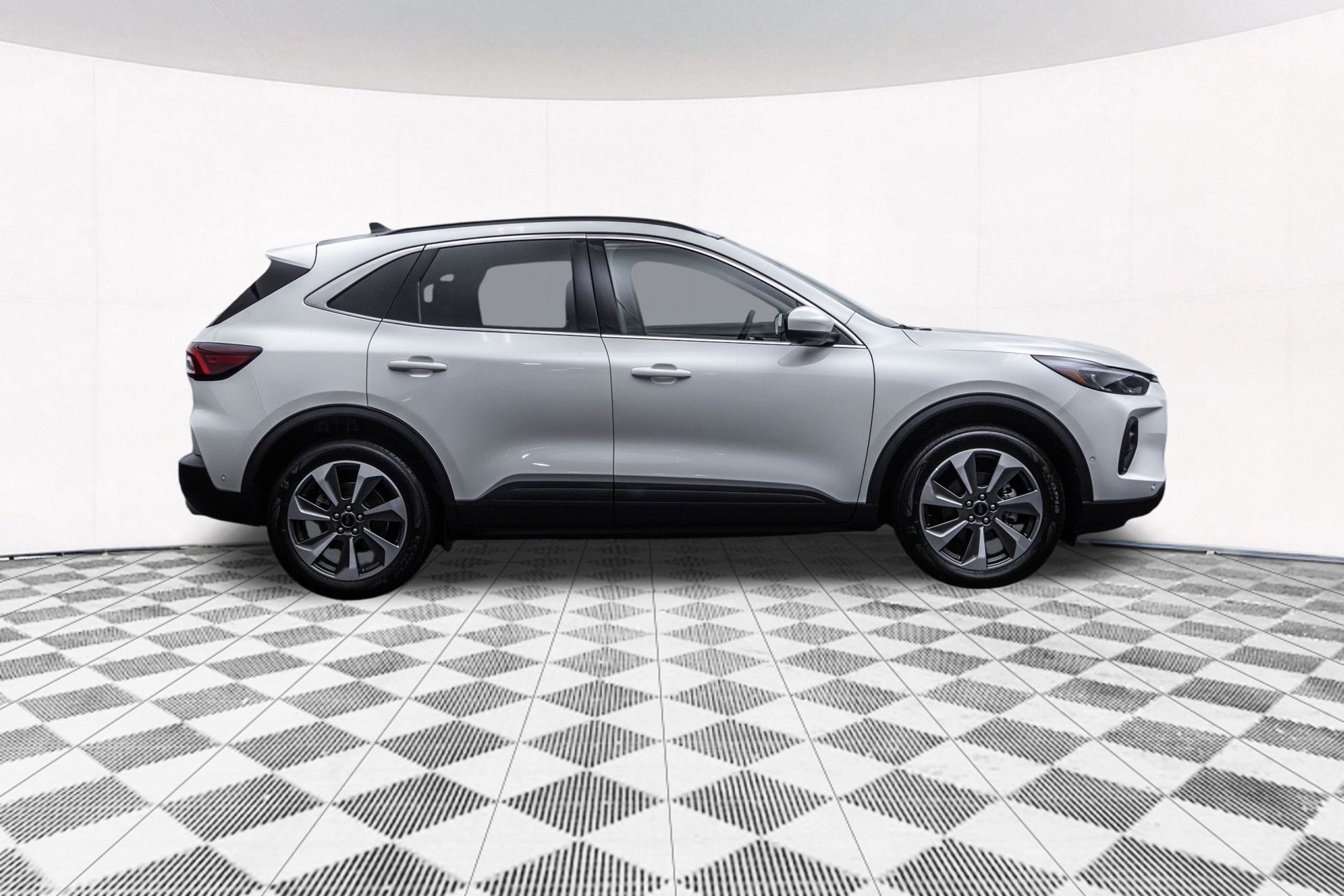 2024 FORD ESCAPE - Image 13