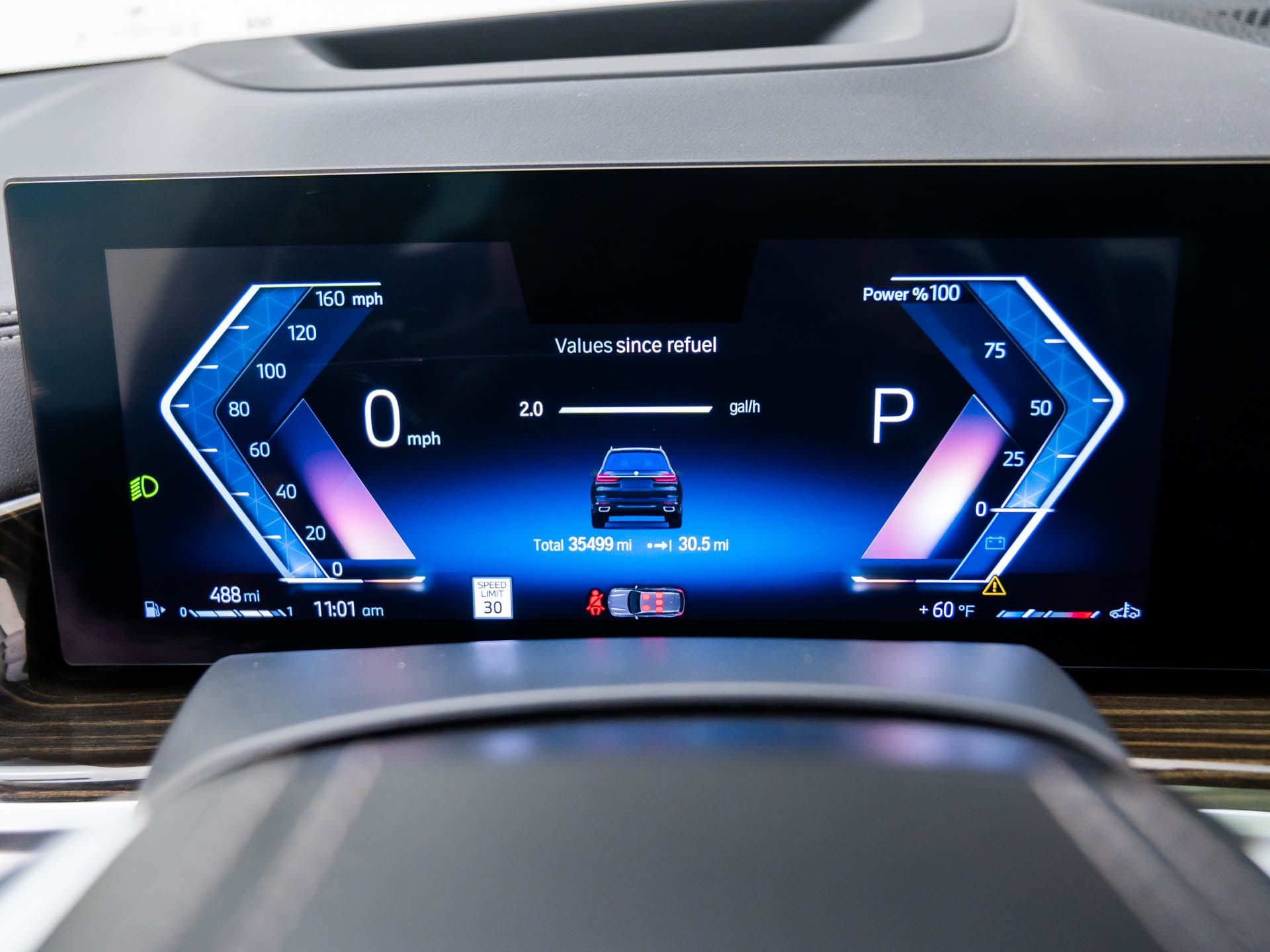 2023 BMW X7 xDrive40i photo