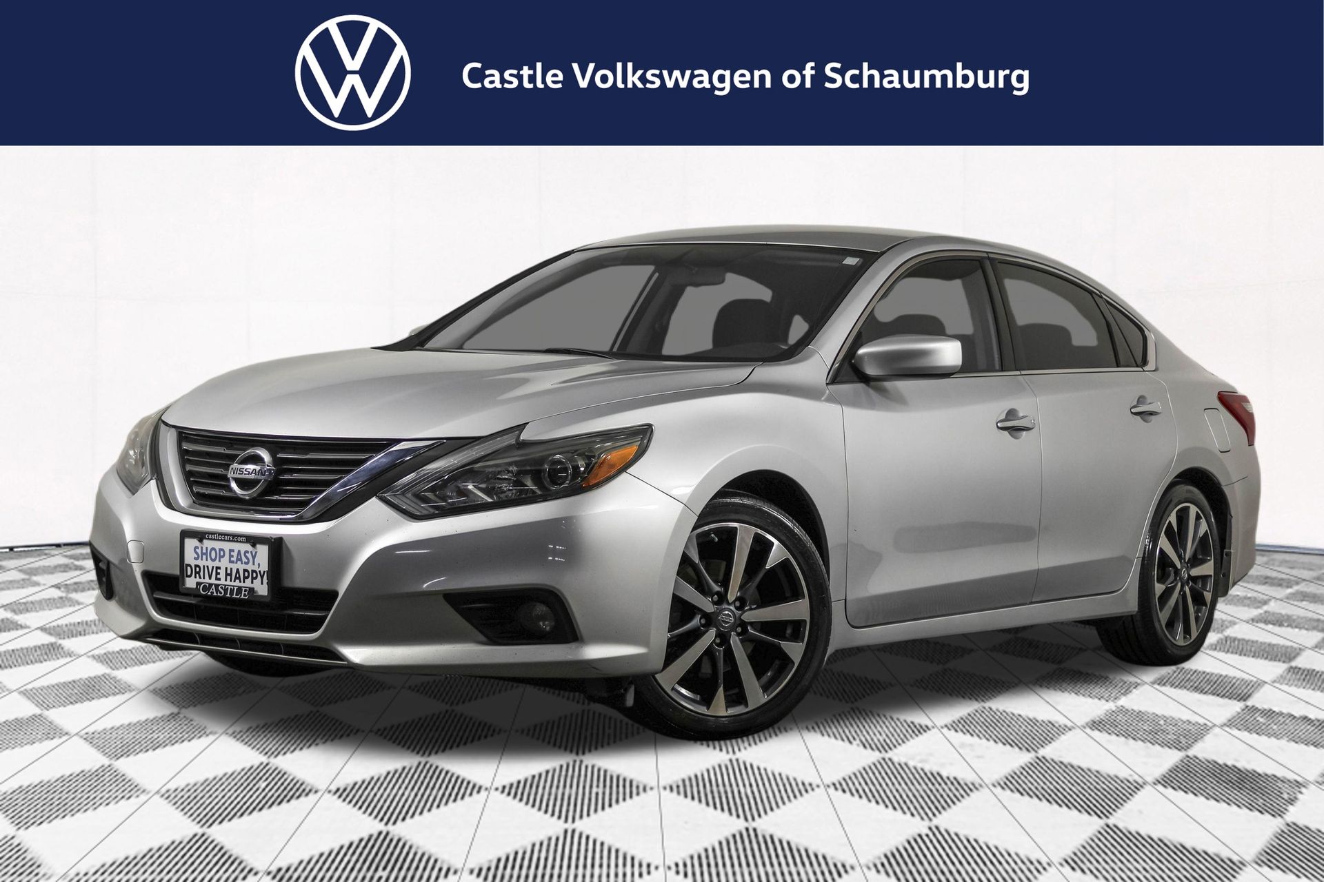 Brilliant Silver Metallic 2017 Nissan Altima Sedan Front-Wheel Drive Continuously Variable Transmission