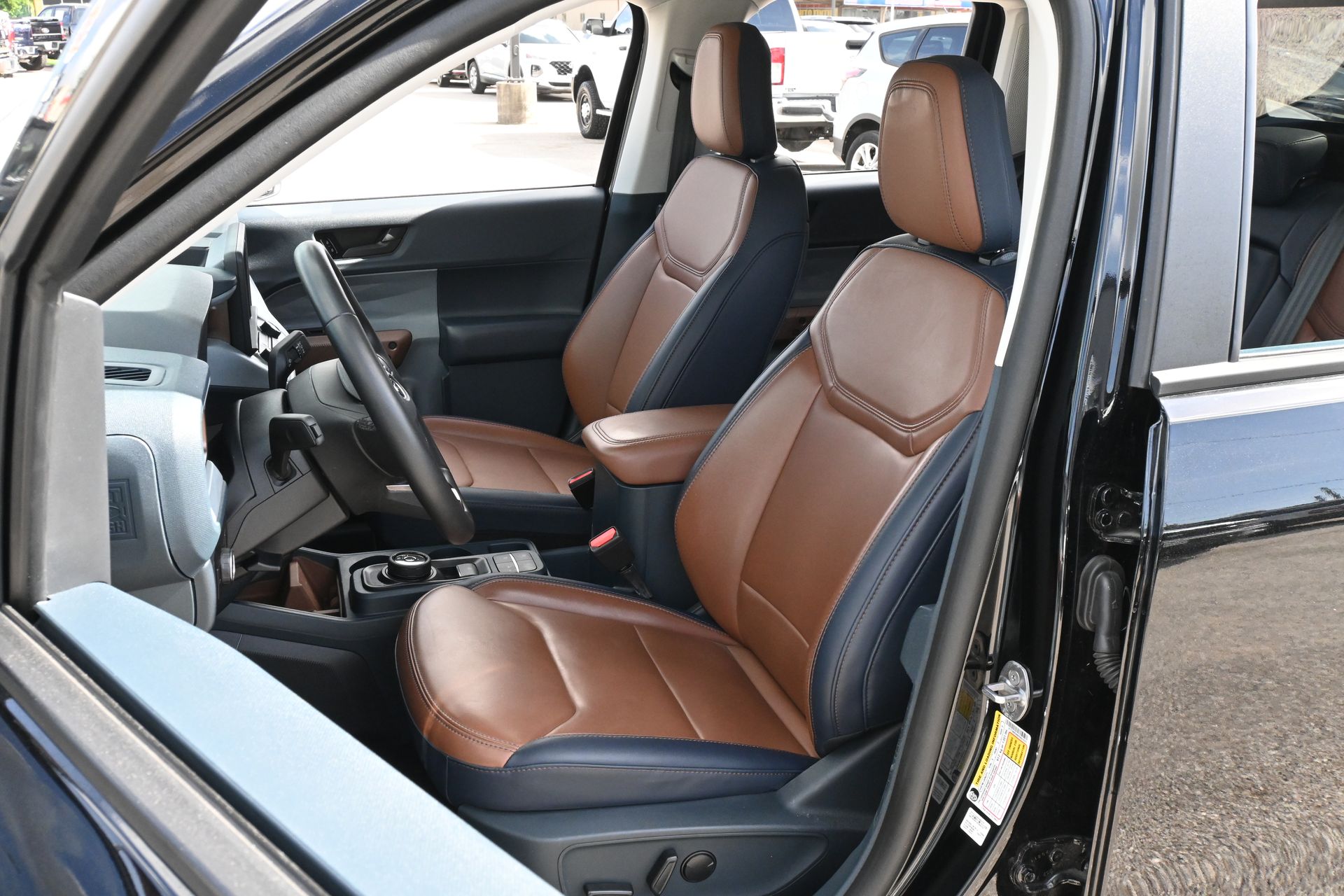 2024 Ford Maverick Lariat Black at DeMontrond Mazda