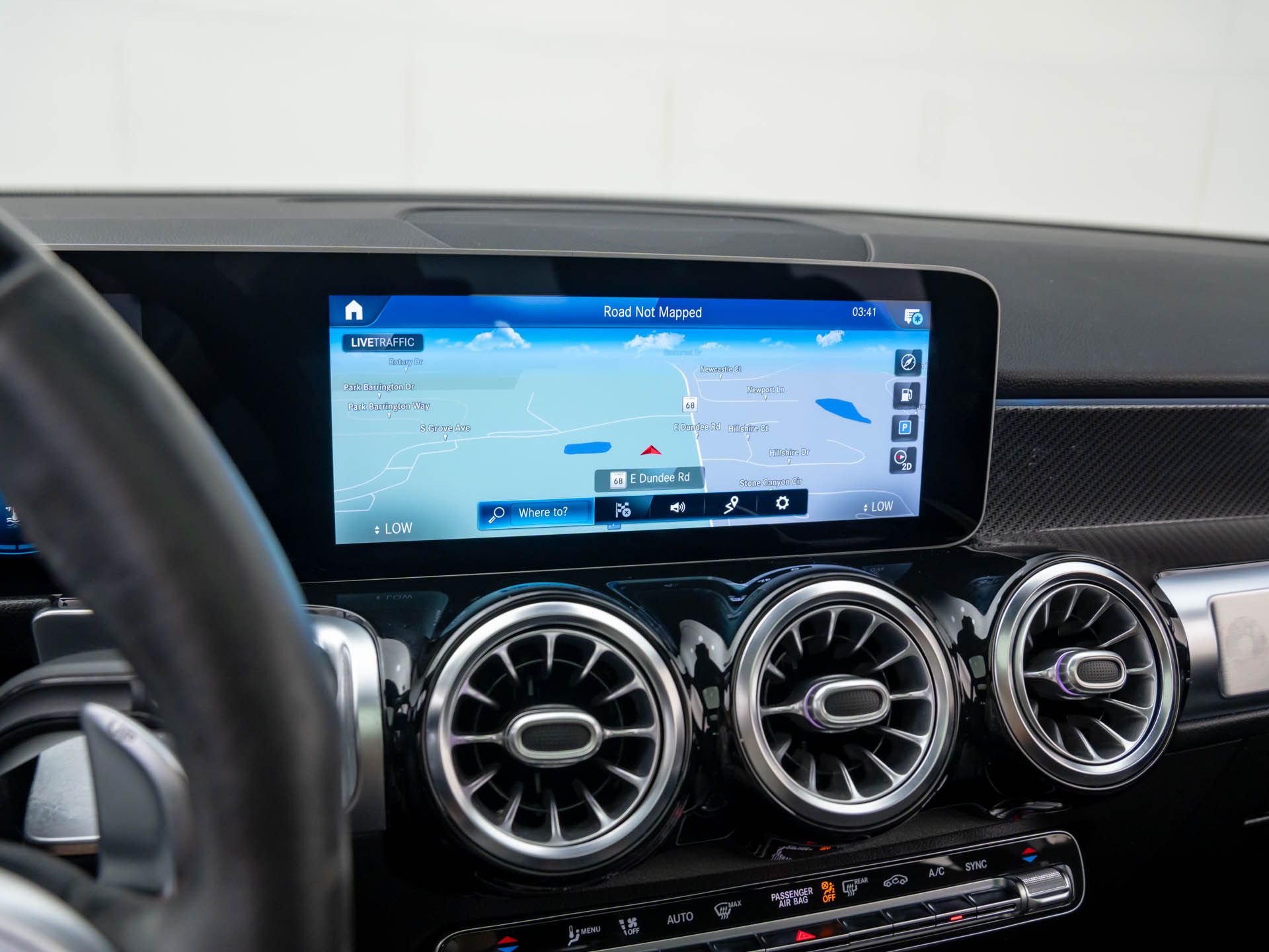 2021 Mercedes-Benz GLB GLB 35 AMG photo