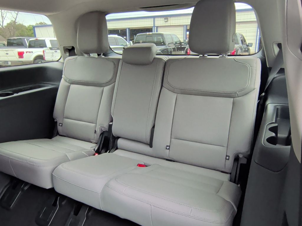 2026 Ford Expedition Active - 11