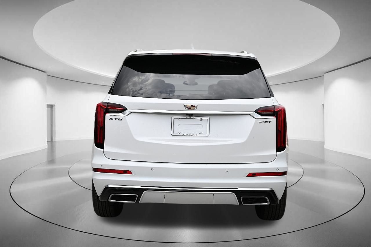 2024 Cadillac XT6 Luxury 4