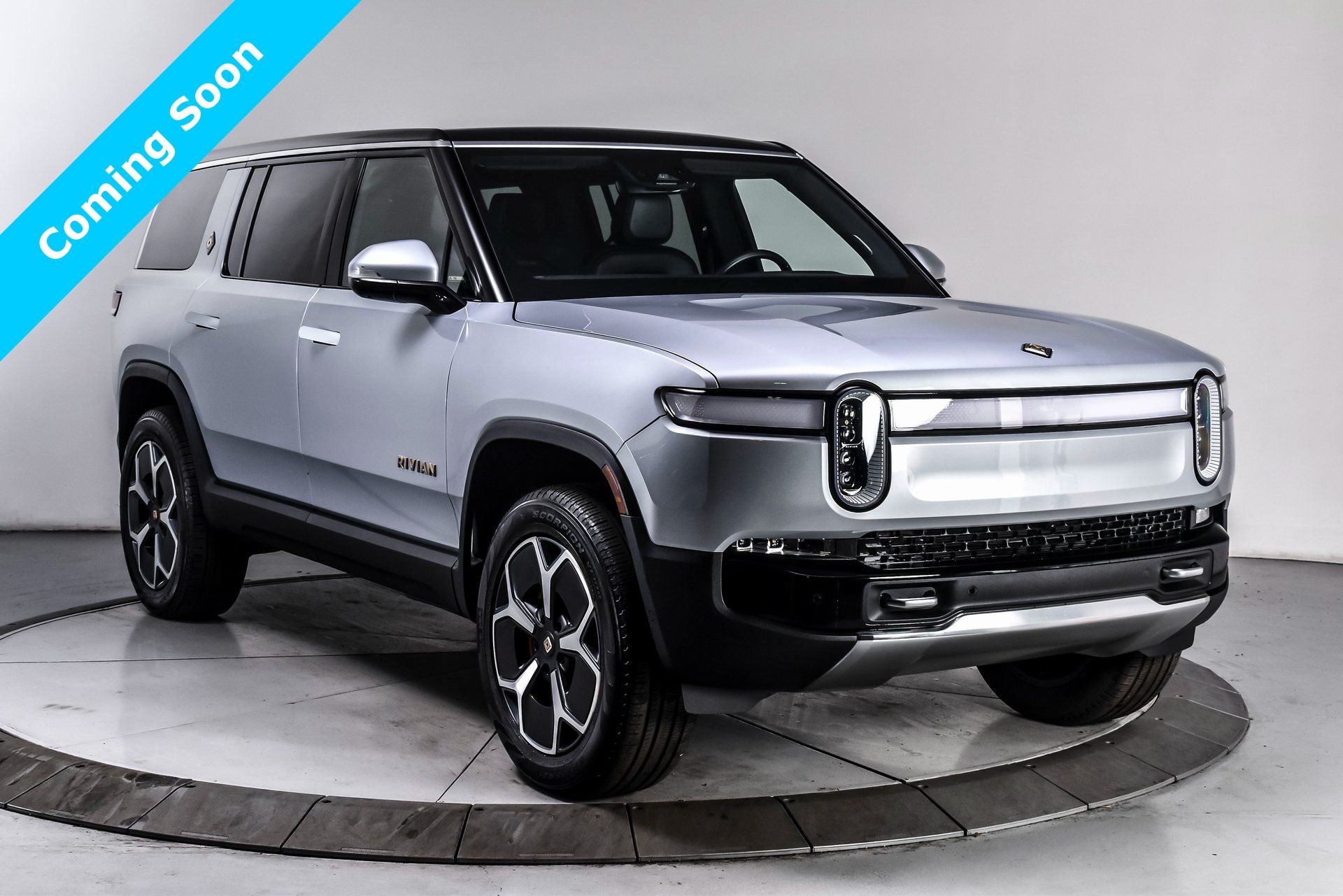 2023 Rivian R1S Adventure Quad Motor AWD