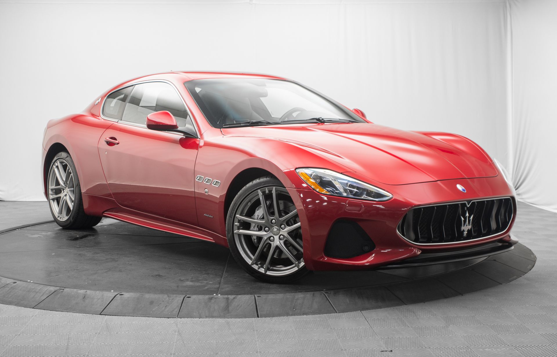 2018 Maserati GranTurismo Sport