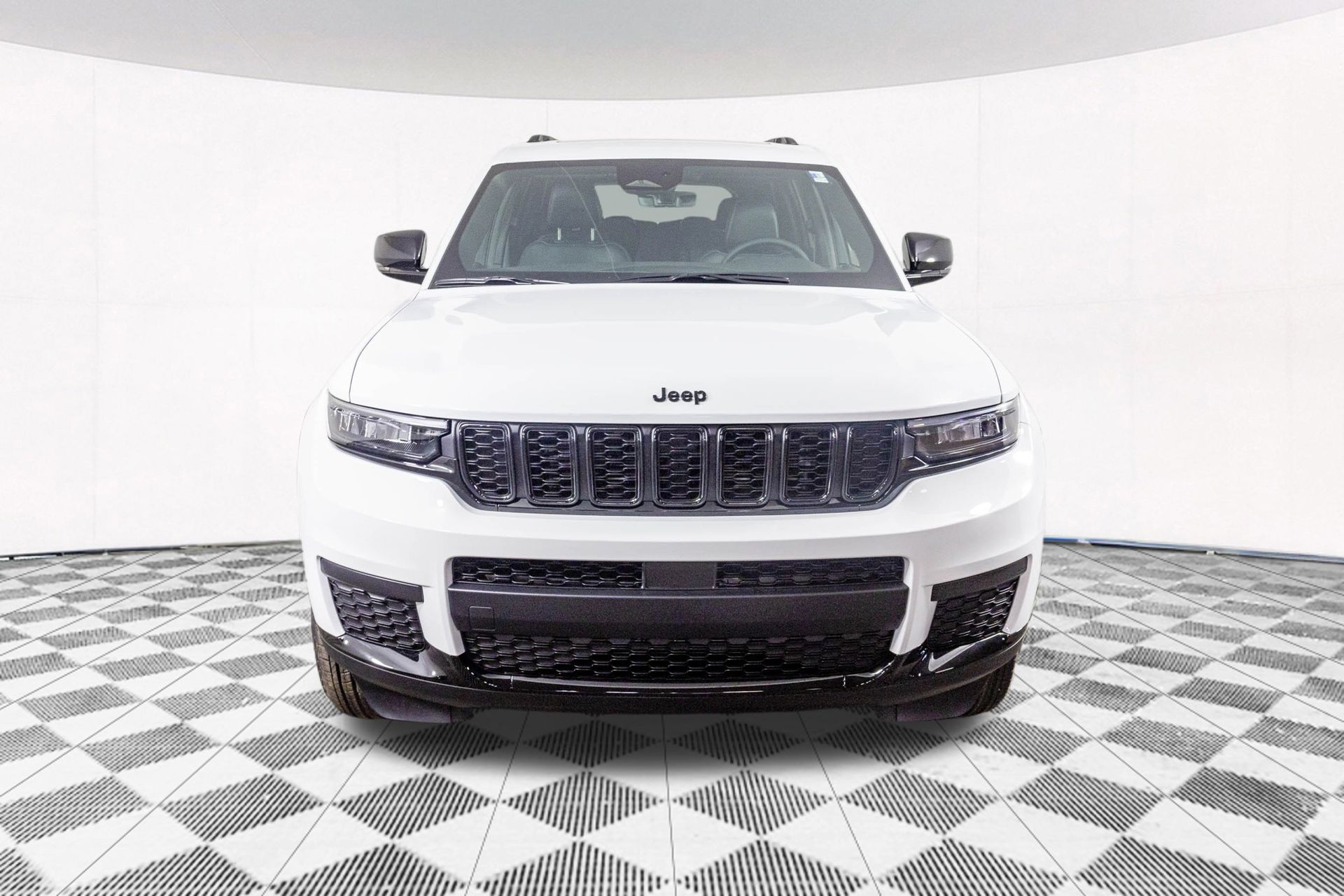 2025 JEEP GRAND CHEROKEE L - Image 5