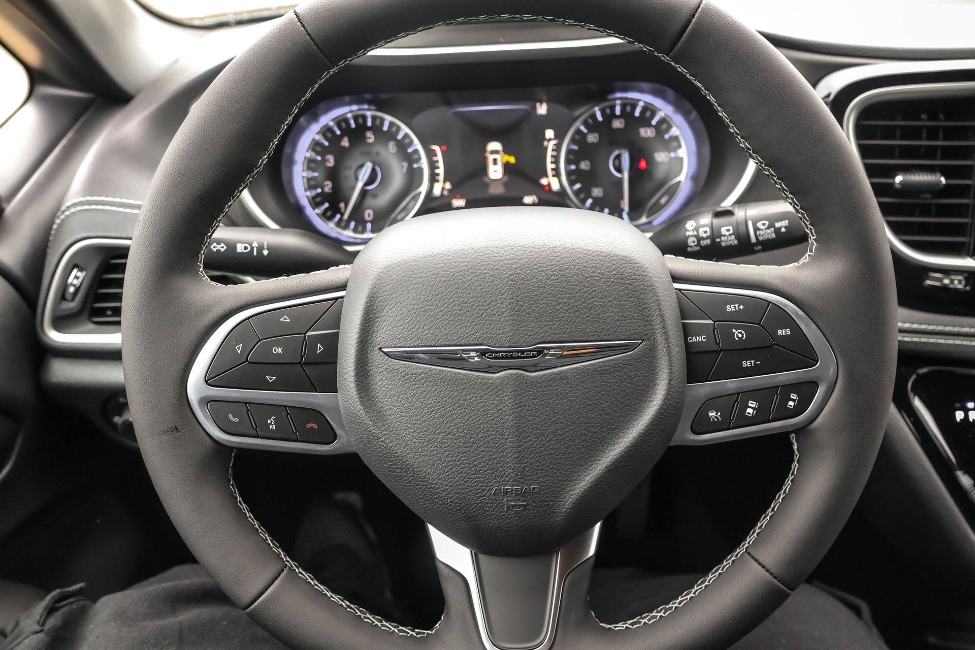 2026 CHRYSLER PACIFICA - Image 25